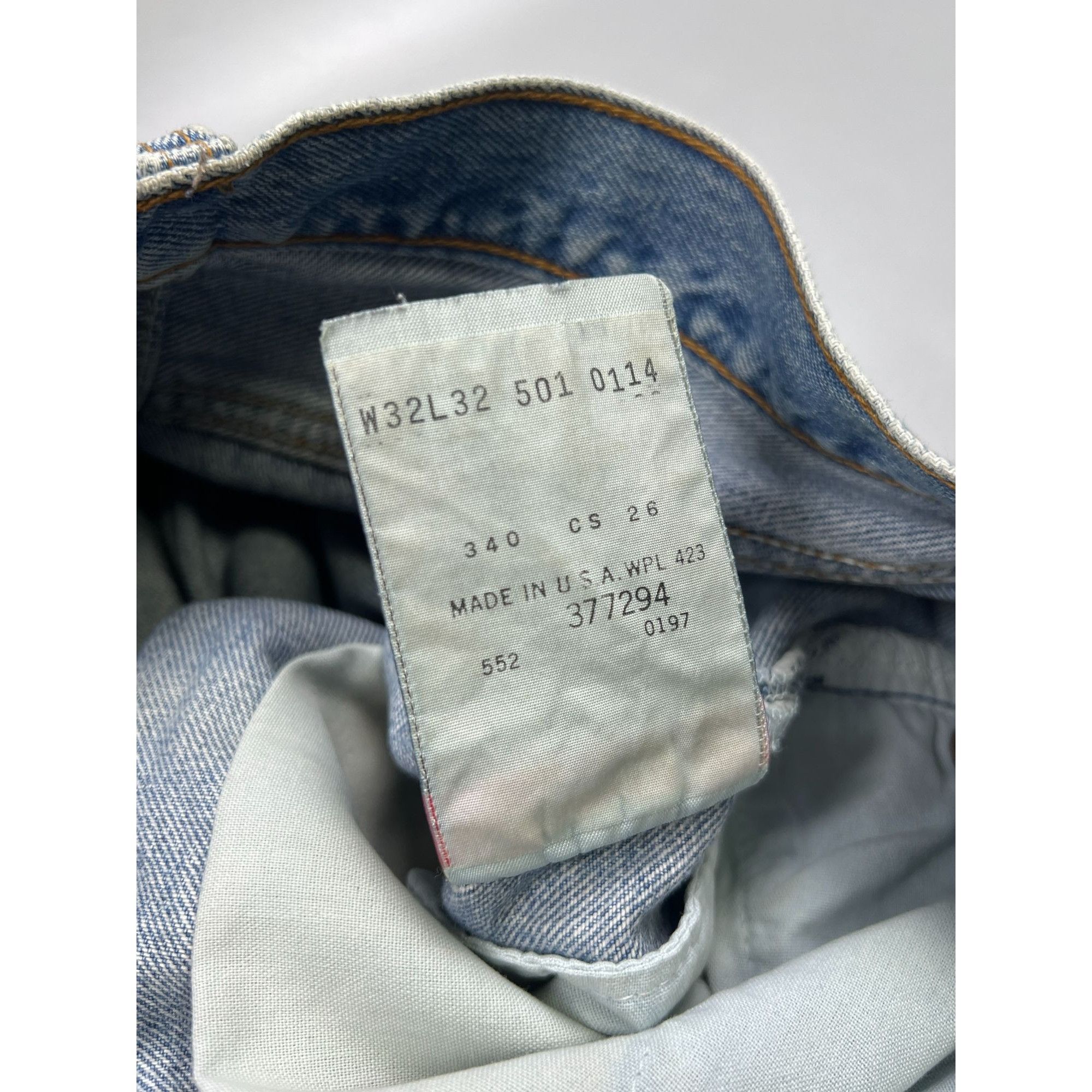 Levi's Levi’s 501 Made in USA Light Wash Denim Jeans Pants (Y0895) Size US 32 / EU 48 - 10 Thumbnail