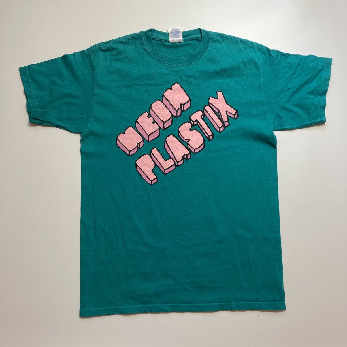 Band Tees vintage 00s neon plastix electronic pop rock band tee Size US M / EU 48-50 / 2 - 1 Thumbnail