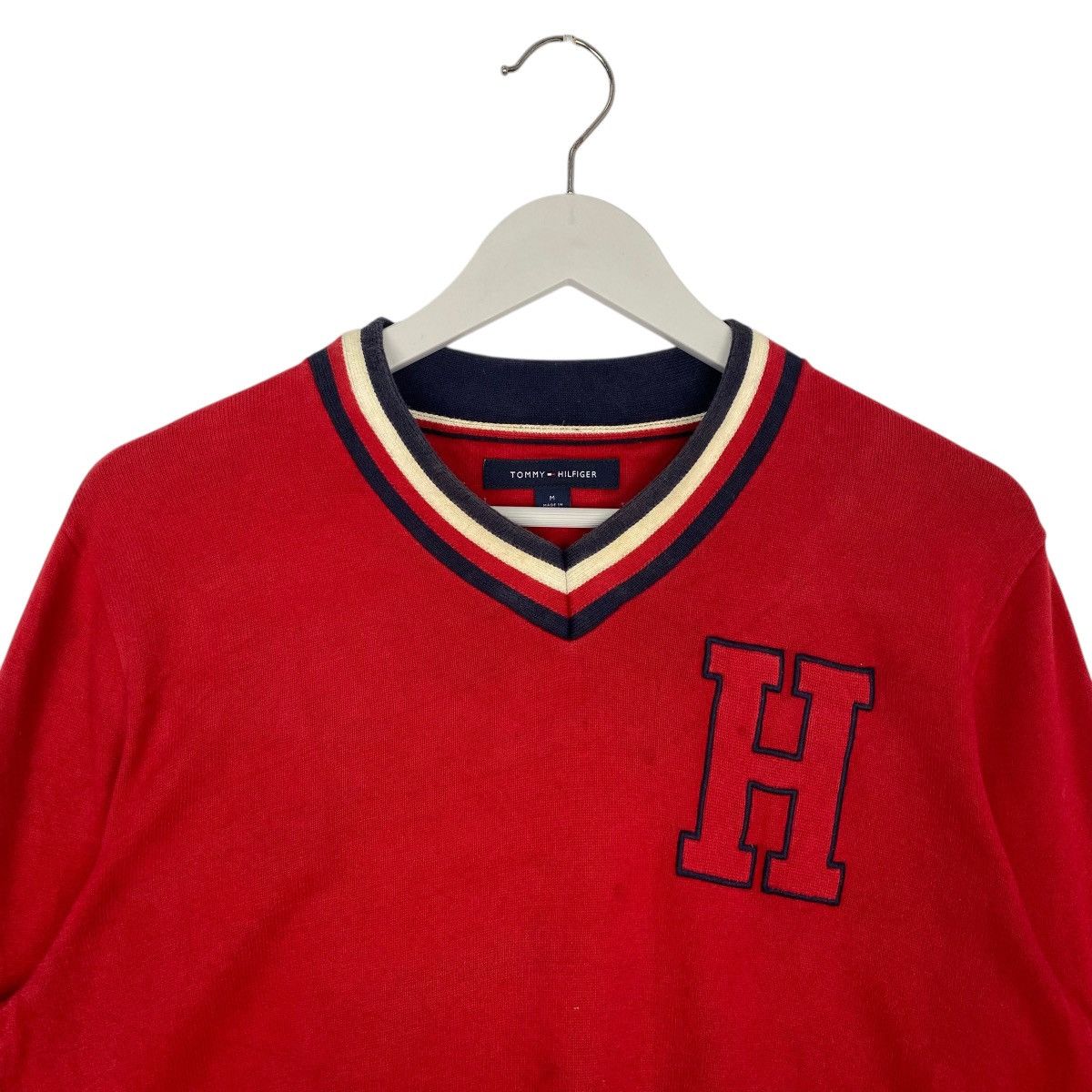 Vintage Vintage Tommy Hilfiger Long Sleeve T-Shirt Embroidered Red Size US M / EU 48-50 / 2 - 3 Thumbnail