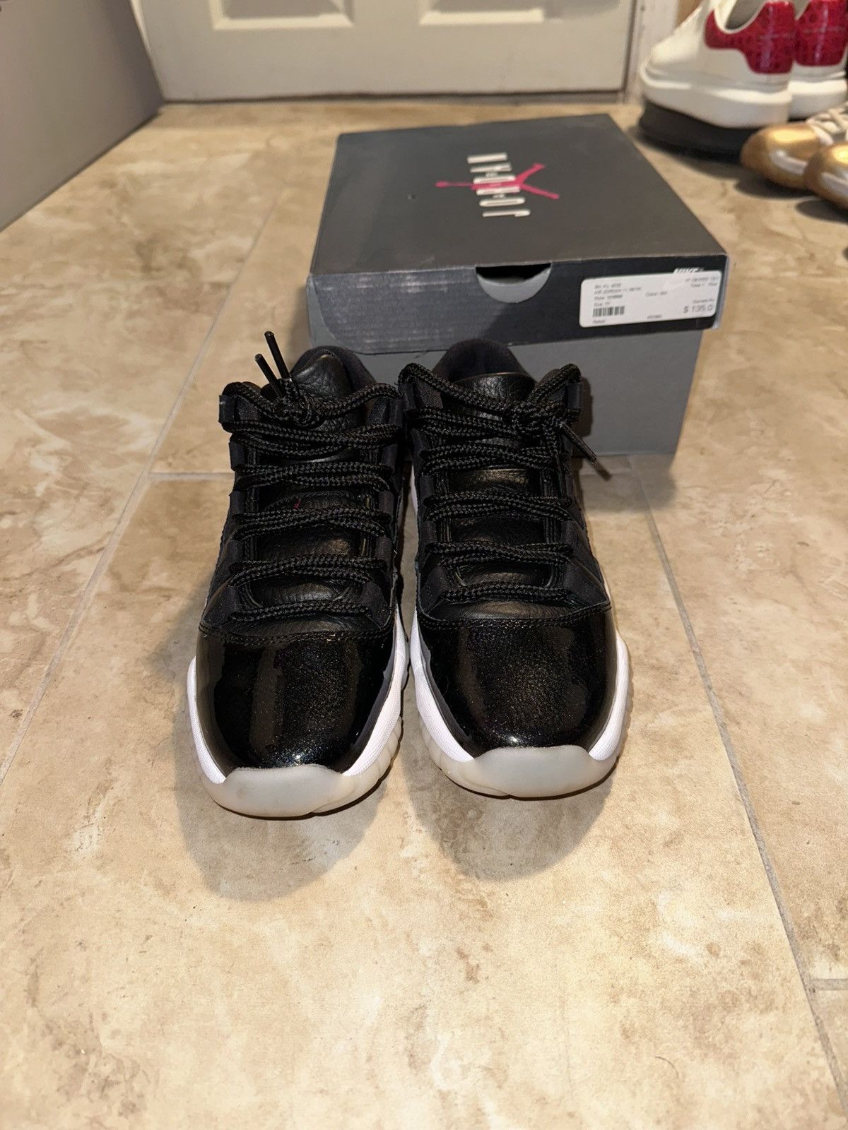 Jordan Brand × Nike Air Jordan 11 72-10 Low Size US 5 / EU 37 - 1 Thumbnail