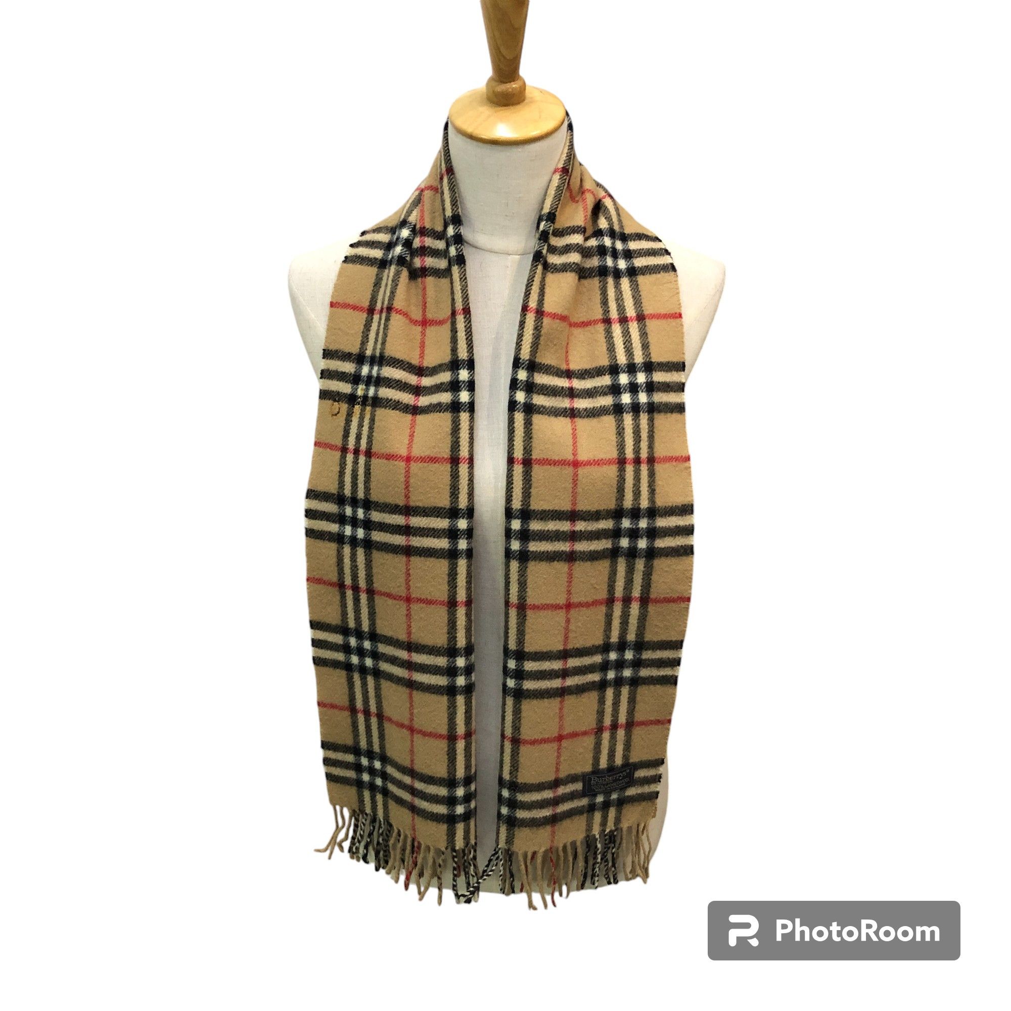 Burberry Burberrys Nova Check Tan Wool Scarf Muffler V2820 Size ONE SIZE - 1 Thumbnail