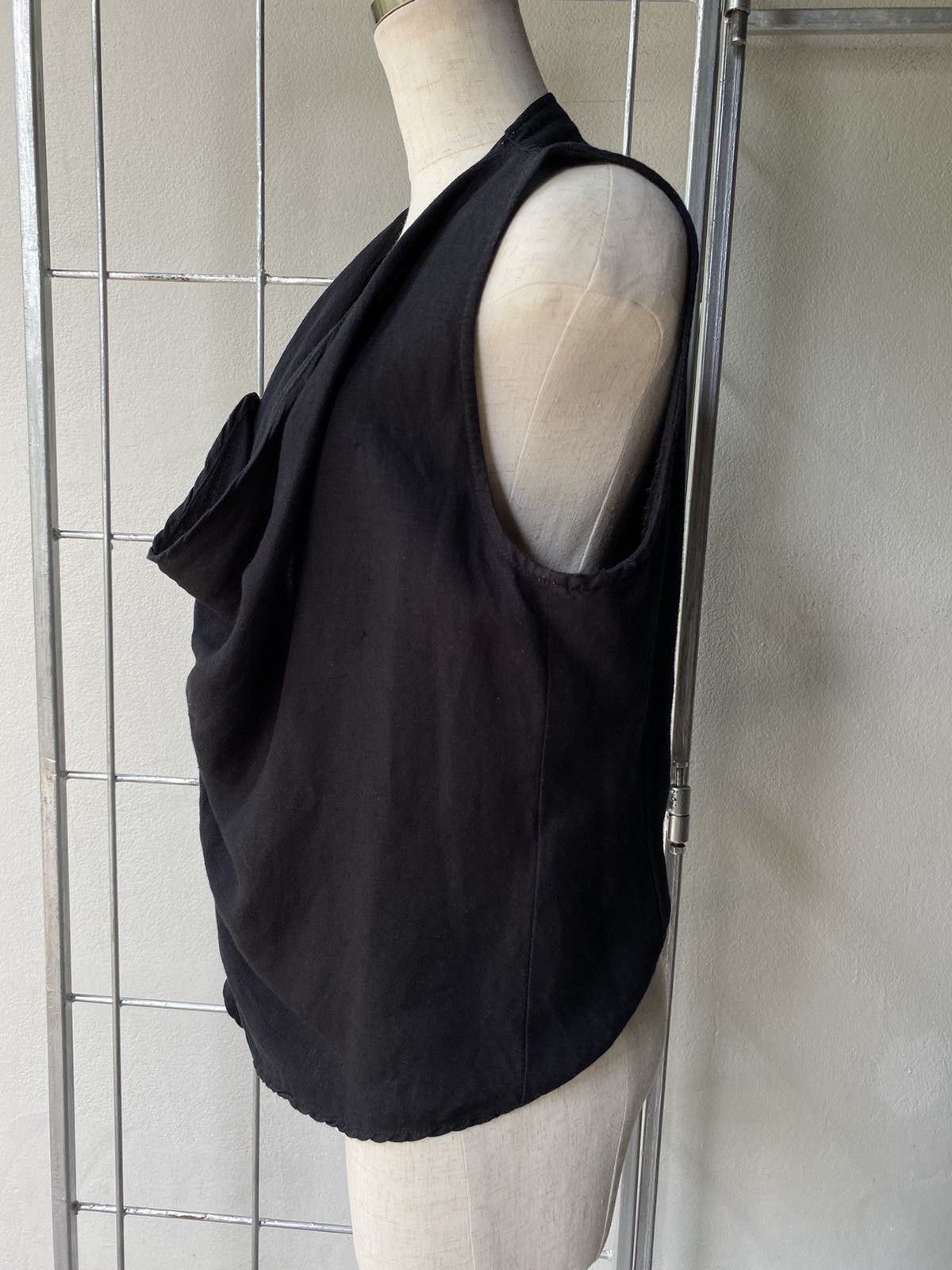 Tornado Mart Tornado Mart black zip vest Size ONE SIZE - 11 Thumbnail