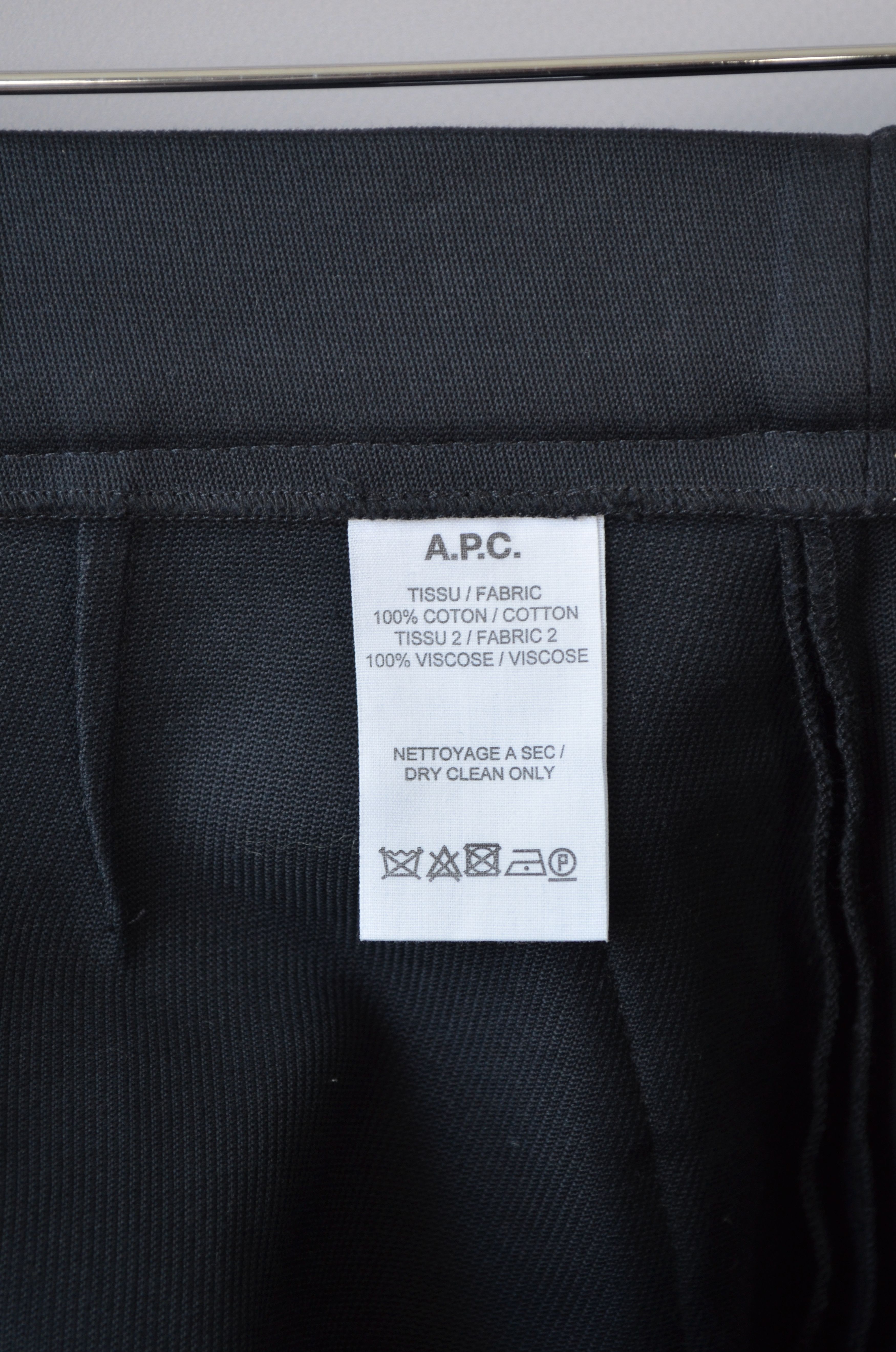 A.P.C. Rue Madame Paris Navy Midi Skirt Size FR38 Designer