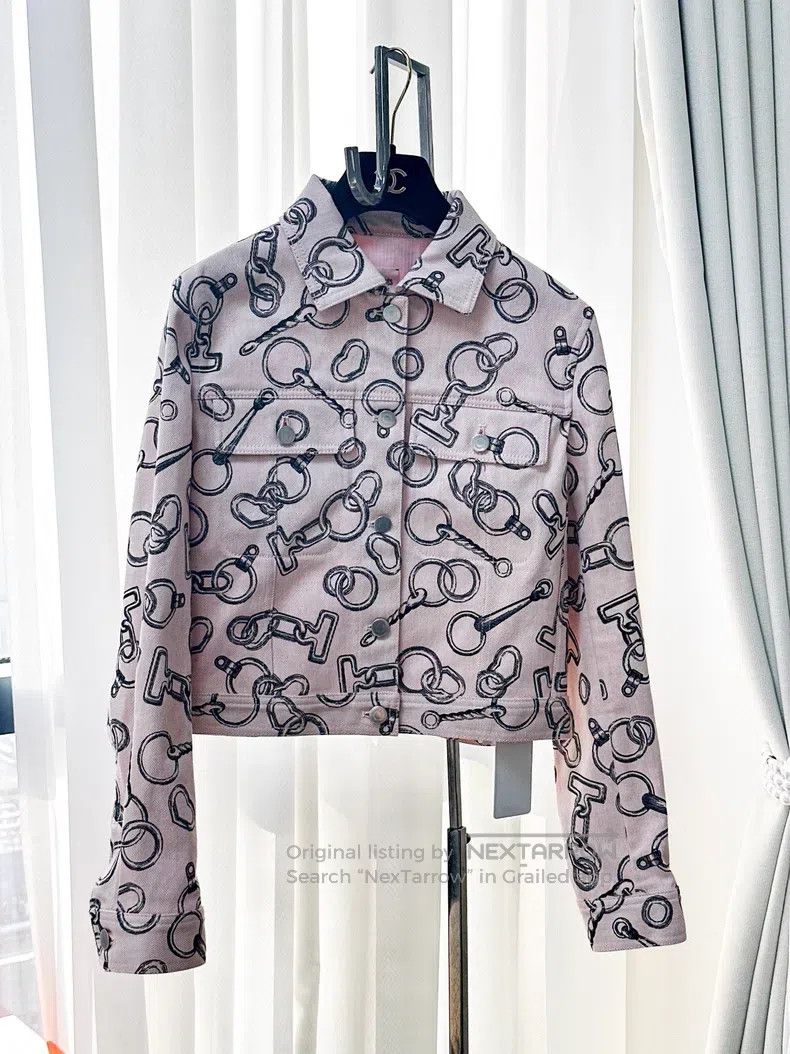 Hermes Hermes Pink Buckle Printed Long Sleeve Short Denim Jacket Size XS / US 0-2 / IT 36-38 - 1 Thumbnail