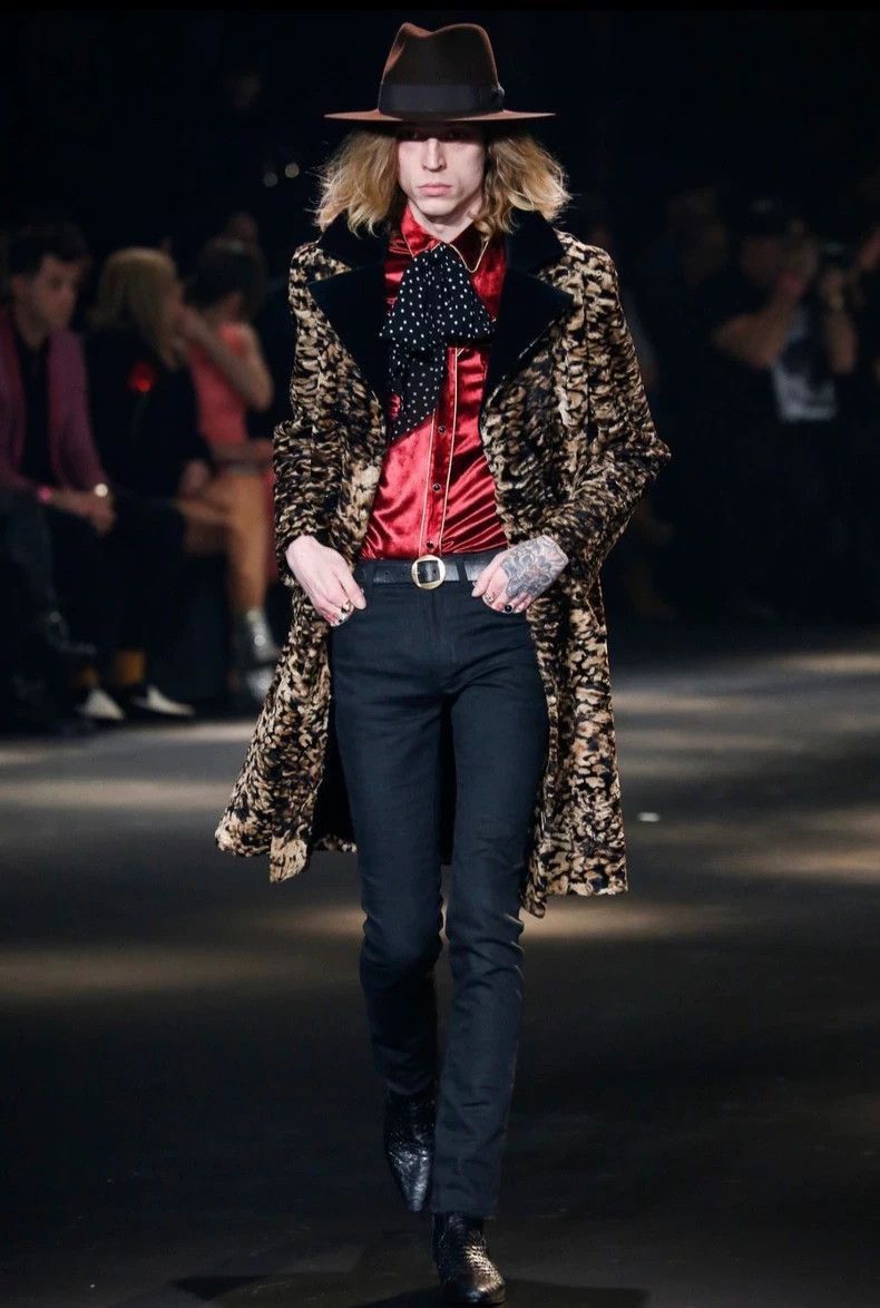 Saint Laurent Paris Saint Laurent Paris Saint Laurent Red Velvet Shirt-2506 Size US S / EU 44-46 / 1 - 8 Thumbnail