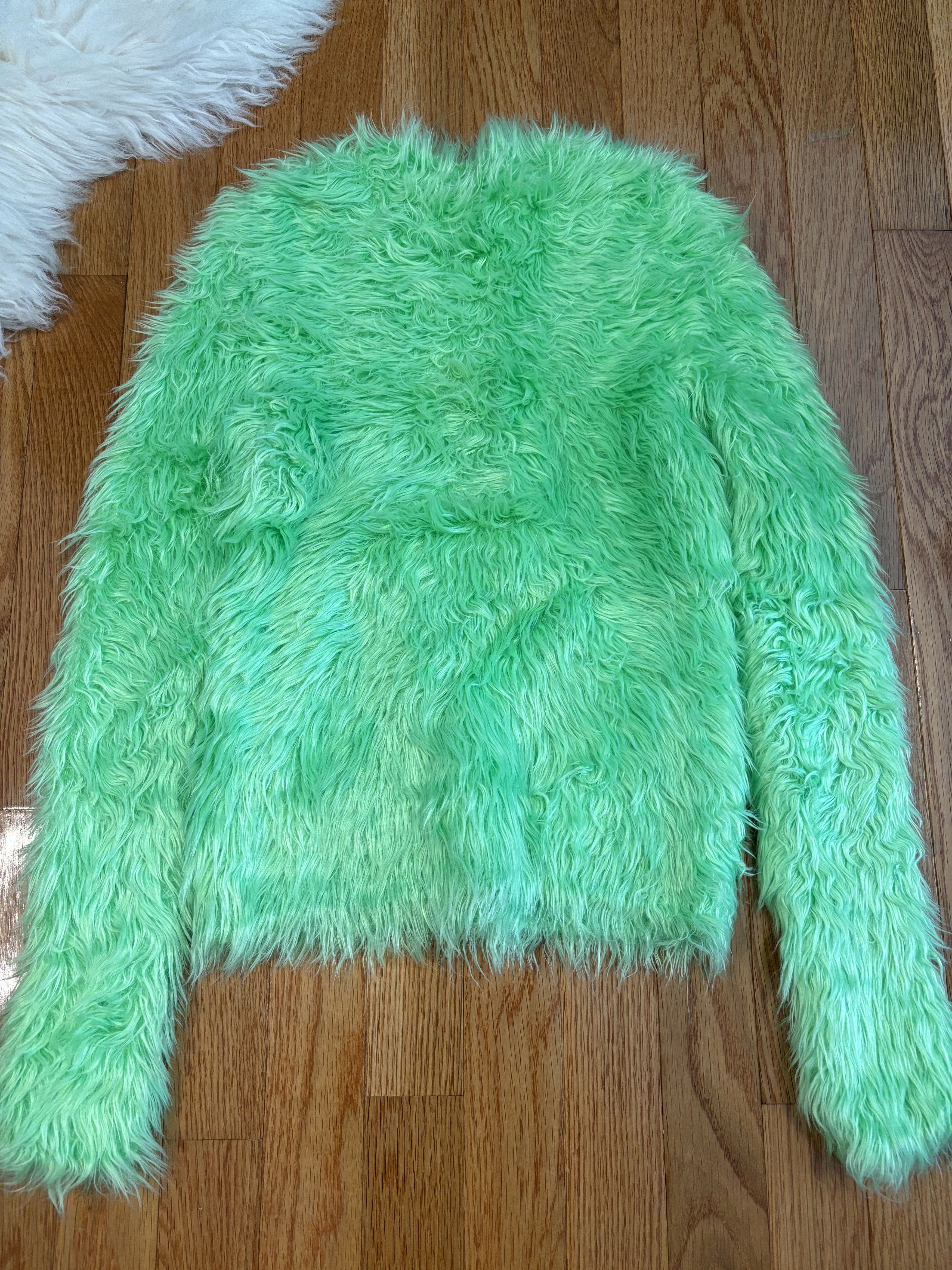 Balenciaga FW18 GREEN FUR SWEATER Size US M / EU 48-50 / 2 - 5 Thumbnail