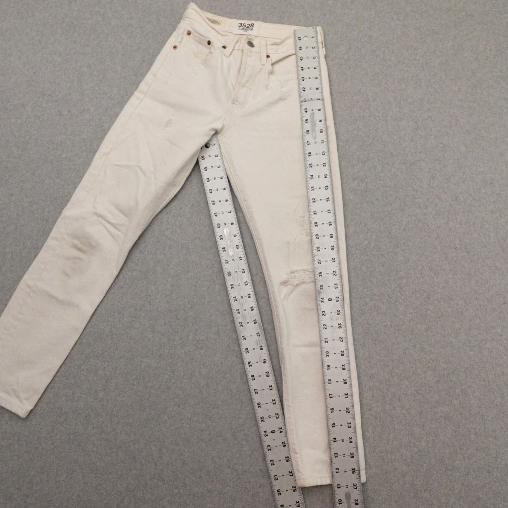 Levi's Levi's Premium 501 Jeans Womens 24 (24X28) White Cotton Denim 90s Size 42" / US 20 - 3 Thumbnail