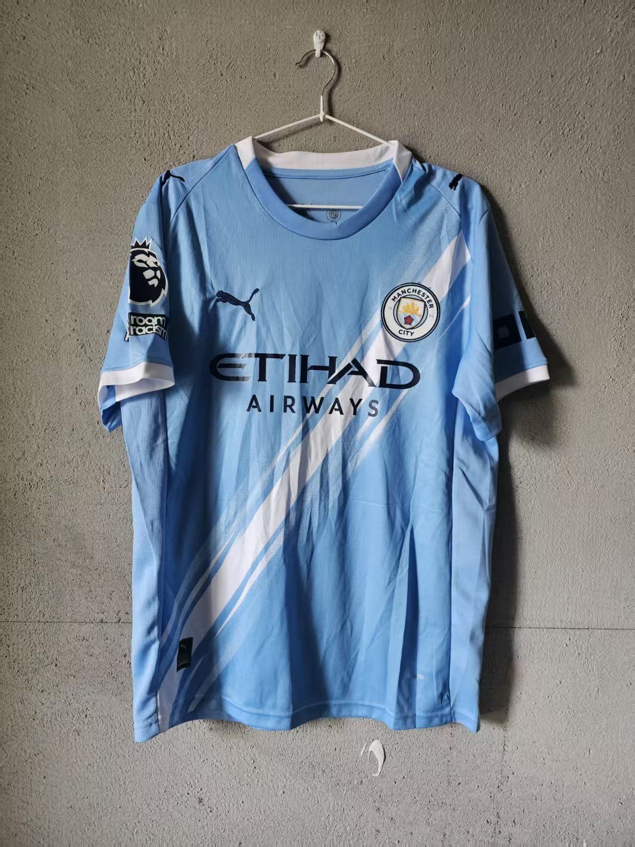 Other #9 Erling Haaland Jersey 2025 26 Manchester City Home Size US L / EU 52-54 / 3 - 2 Thumbnail