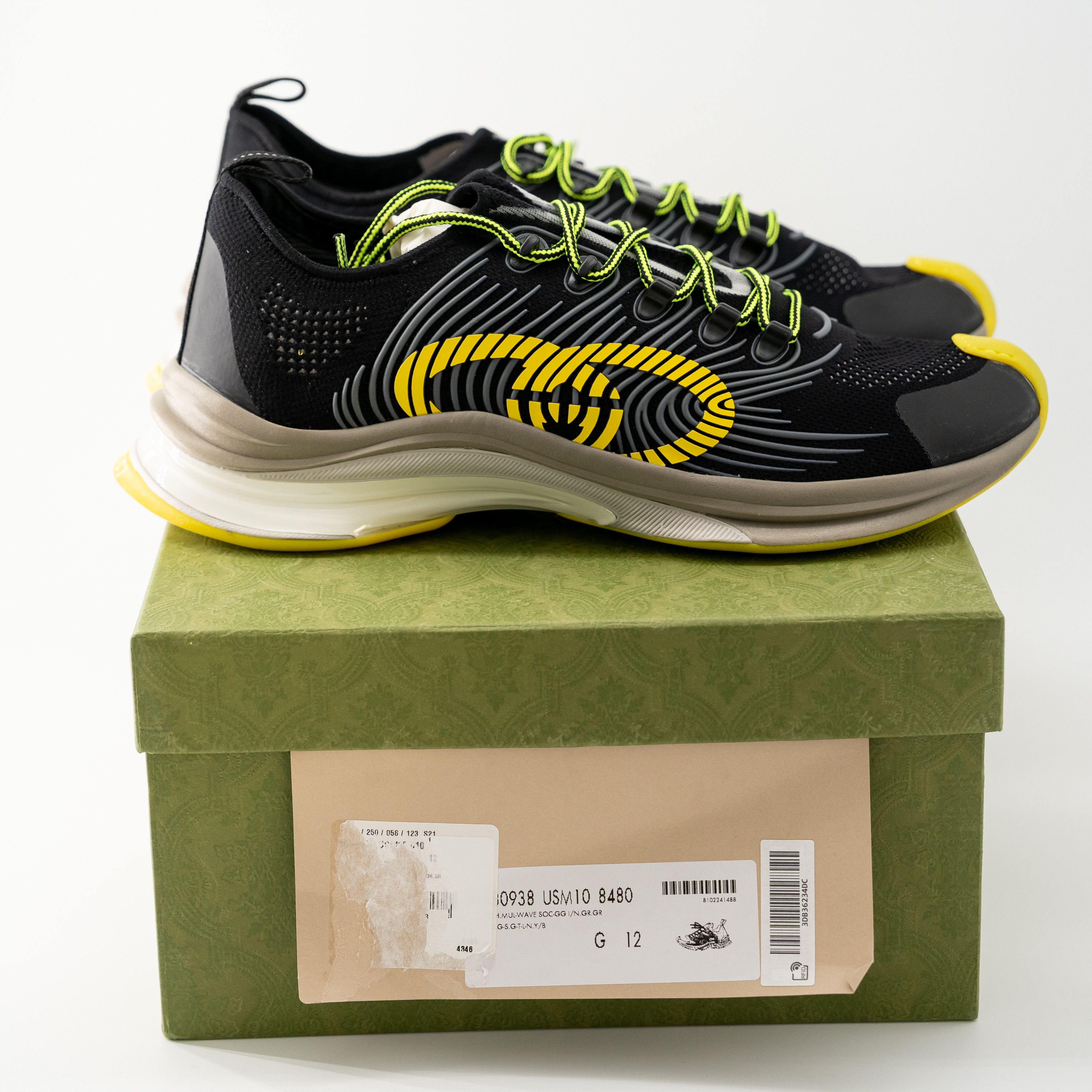 Gucci Size 12G - Gucci Run Sneaker Black Yellow Size US 12.5 / EU 45-46 - 7 Thumbnail