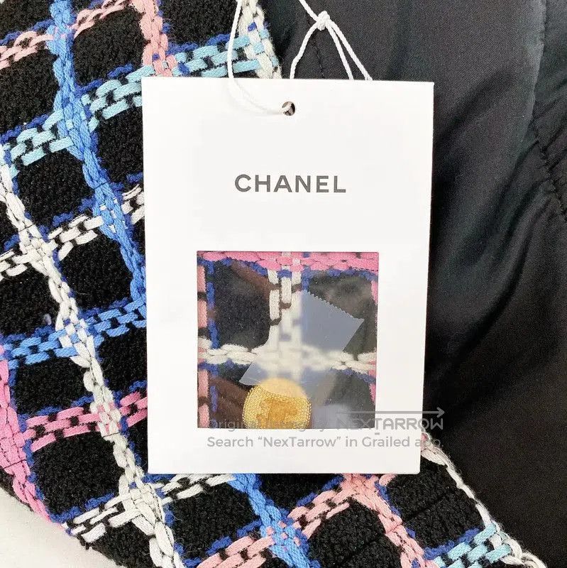 Chanel Chanel Colorful Summer Mini Skirt for Women . Size 22" - 8 Thumbnail