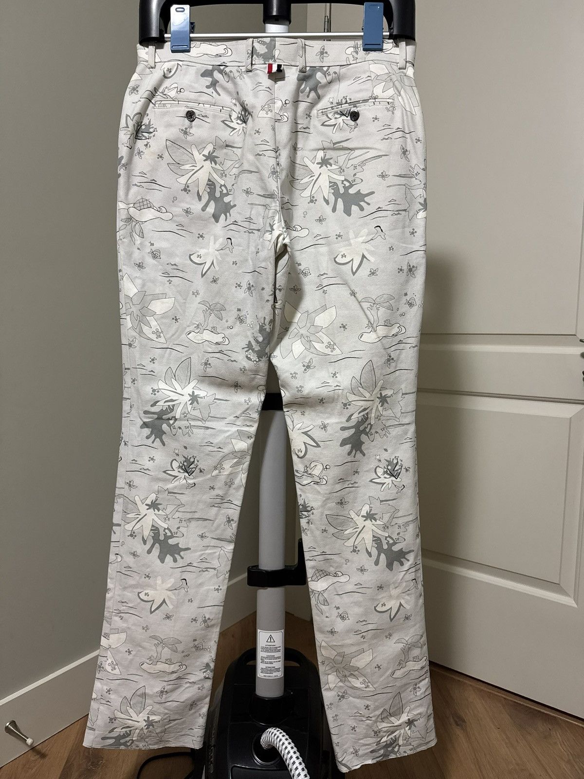 Thom Browne Thom Browne Printed Pattern White Pants Size US 34 / EU 50 - 2 Thumbnail