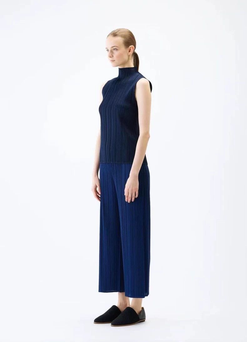 Issey Miyake Issey Miyake size:3 Black pleated color-blocked casual pan Size 23" - 5 Thumbnail