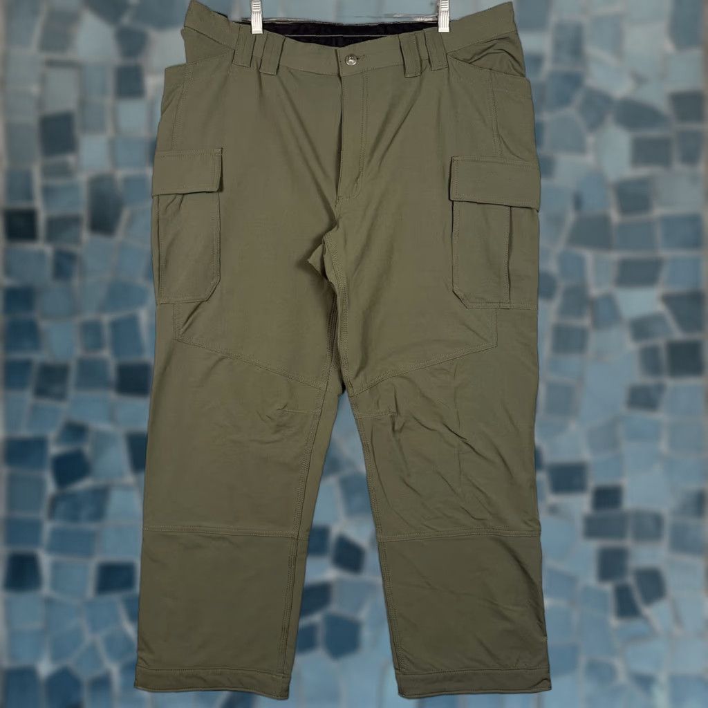 Duluth Trading Company Duluth Trading Co. Cargo Pants Mens 40x30 Green Water Repellent Utility Pants Size US 40 / EU 56 - 1 Thumbnail