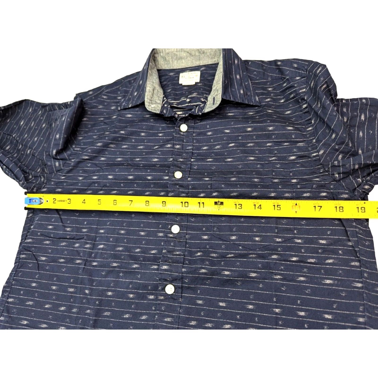 J.Crew J. Crew Button-Up Shirt Geometric Navy Blue Gray Long Sleeve Men’s Small Cotton Woven Shirt - 38 Chest — Regular Fit Size US S / EU 44-46 / 1 - 5 Thumbnail