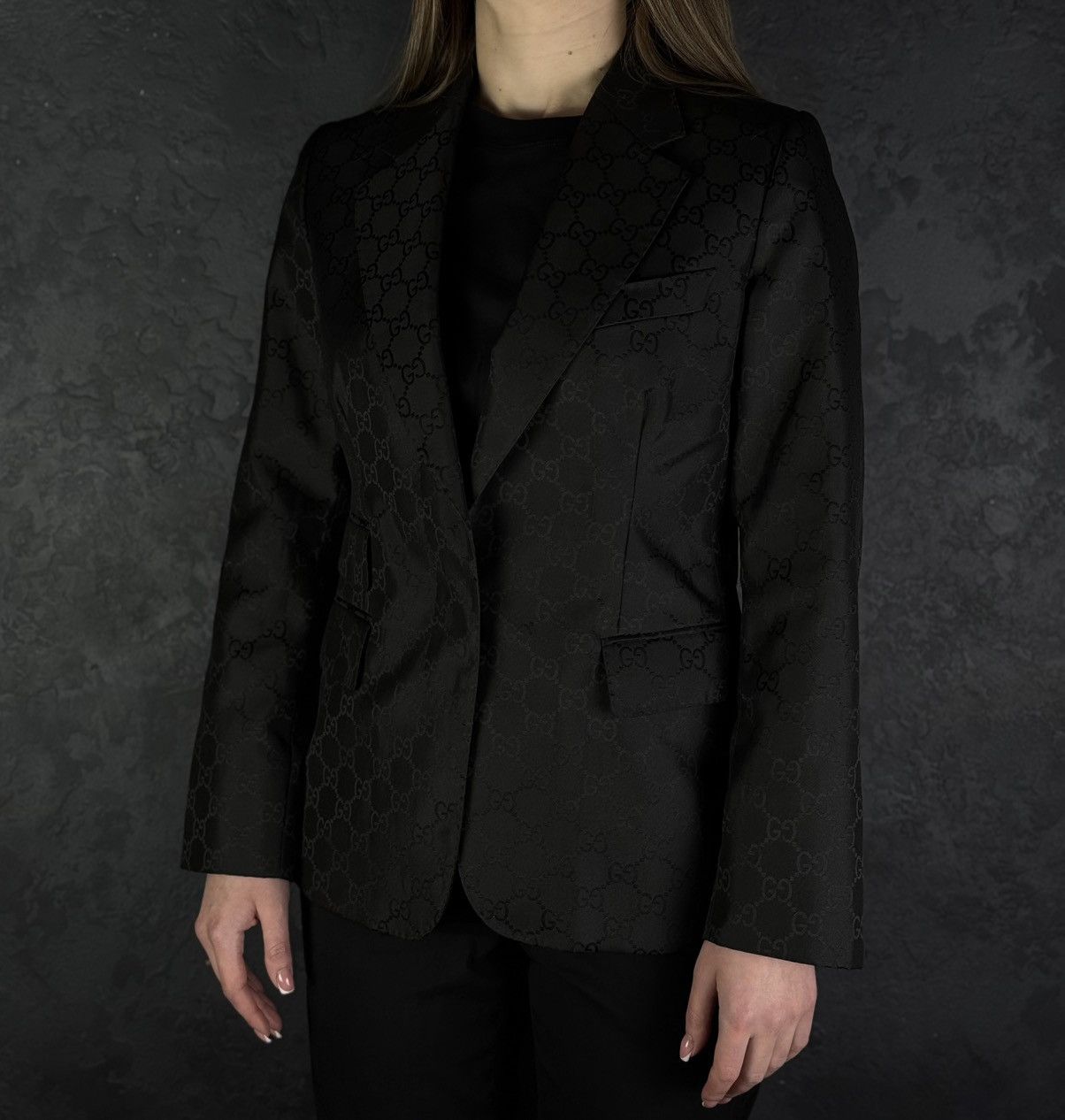 Gucci Archive Gucci xTom Ford 1998 Silk GG Monogram Blazer Vintage Size M / US 6-8 / IT 42-44 - 3 Thumbnail