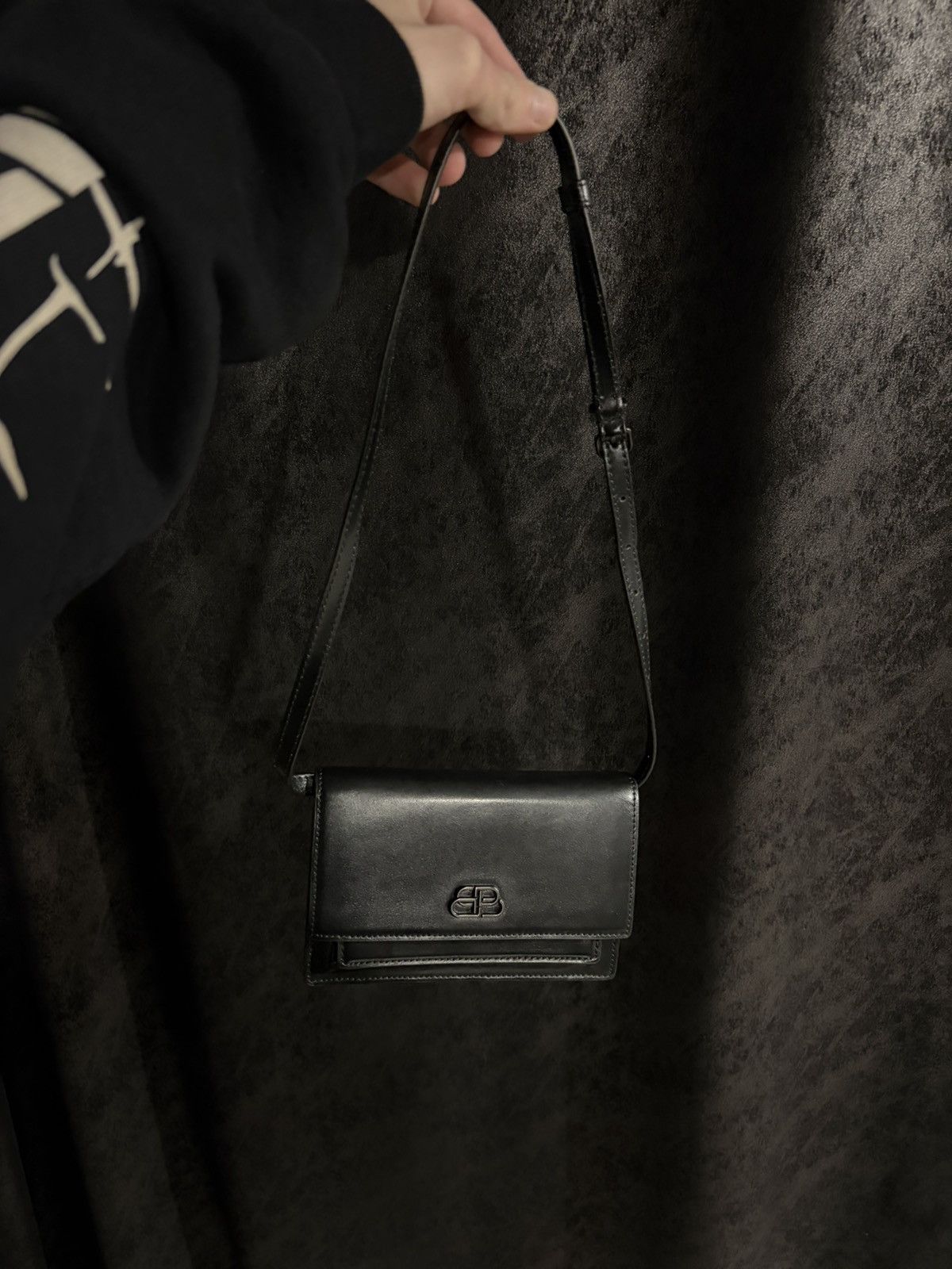 Balenciaga balenciaga iterlock bag / pounch Size ONE SIZE - 7 Thumbnail
