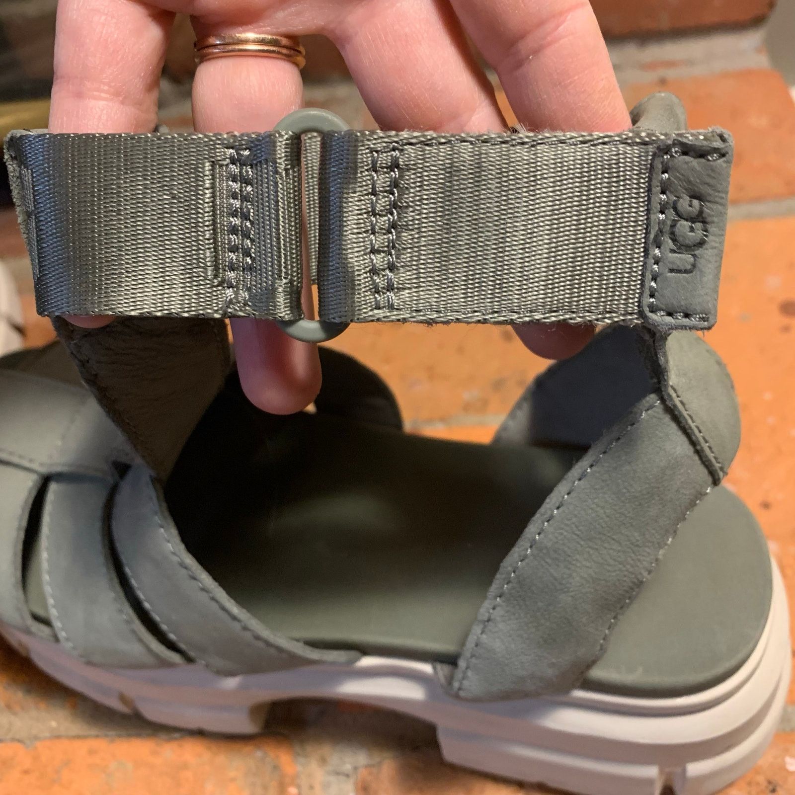Ugg UGG Ashton Strappy Moss Green Nubuck Chunky Sandal Size 8 Size US 8 / IT 38 - 3 Thumbnail