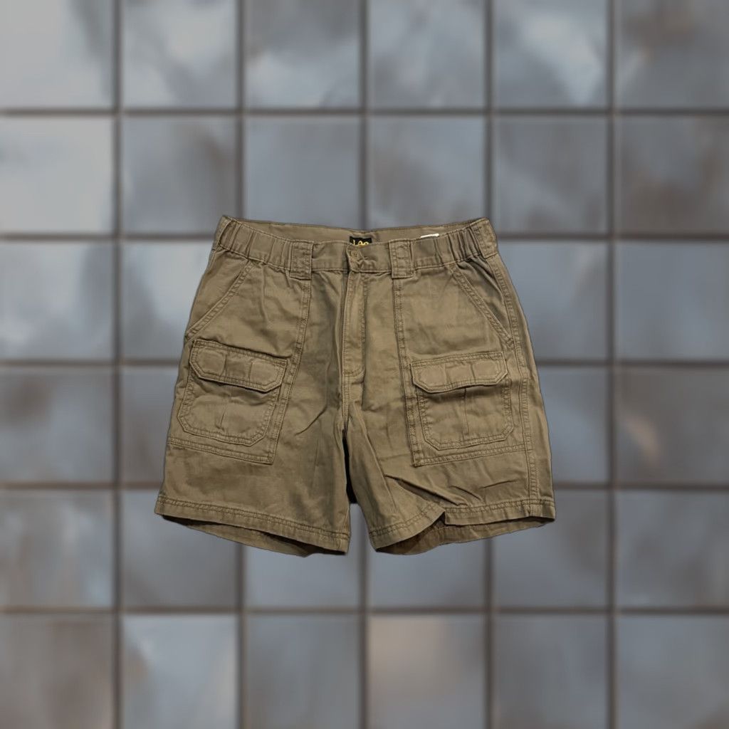 Lee VINTAGE Lee Cargo Shorts Men Beige 34 Stretch Waist 00’s Khaki Brown Y2K Rare Mens Size US 34 / EU 50 - 1 Thumbnail