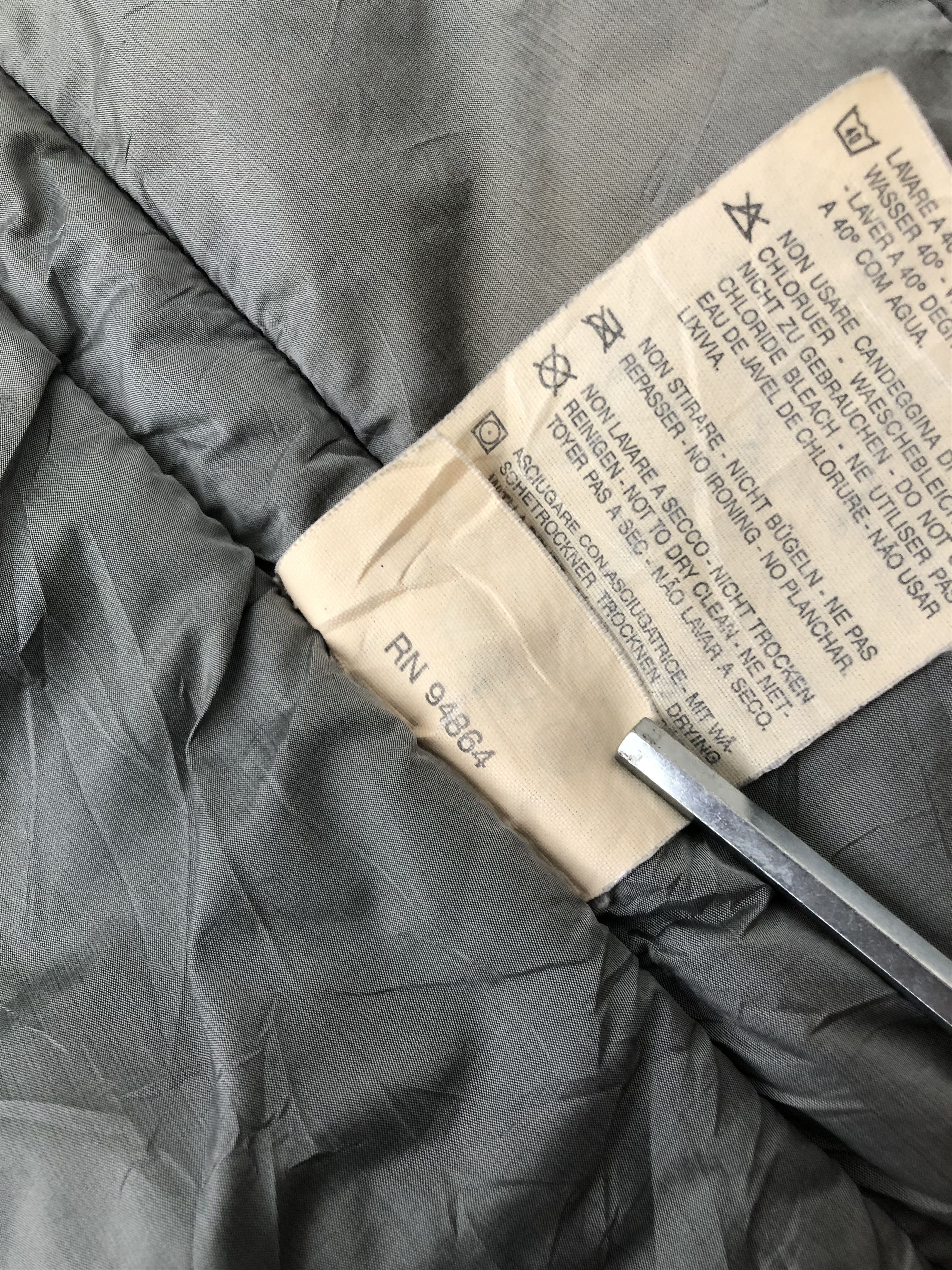 Massimo Osti 1996 A/W Massimo Osti Production Rubberized Mountain Parka Size US S / EU 44-46 / 1 - 15 Thumbnail
