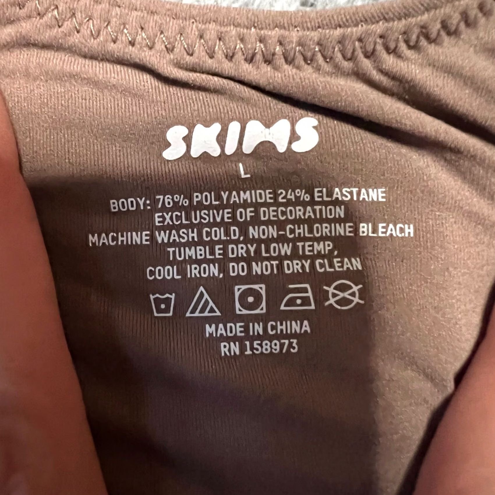 SKIMS SKIMS Bodysuit Womens L One Piece Square Neck Thong Beige Brown Mens? Womens Size L / US 10 / IT 46 - 4 Thumbnail