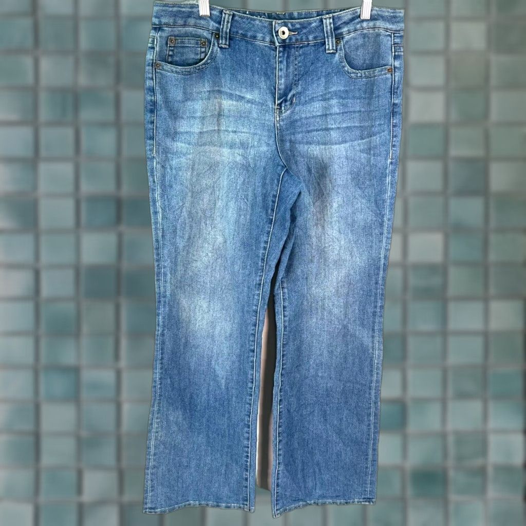 DKNY DKNY Jeans Womens Bootcut 5-Pocket Blue Denim Stretch Soho Low Rise 14 Regular 36x33 Modern Classic Size 36" / US 14 / IT 50 - 1 Thumbnail