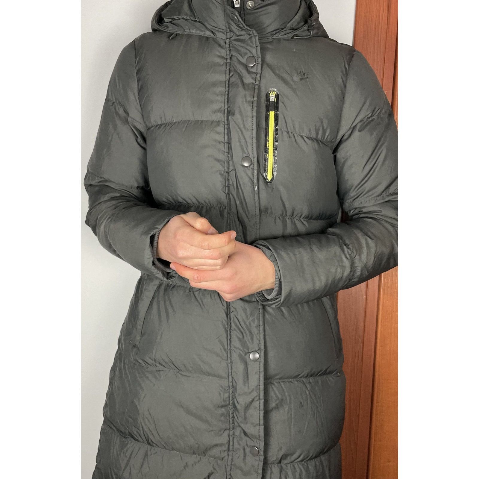 Nike × Vintage Nike Sportswear Women's Gray Hooded Full Zip Puffer Coat M Size M / US 6-8 / IT 42-44 - 2 Thumbnail