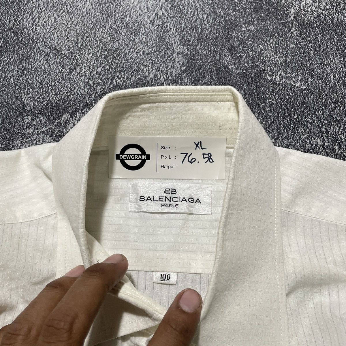 Balenciaga Vintage Shirts Balenciaga BB Embrodiered Size US XL / EU 56 / 4 - 6 Thumbnail