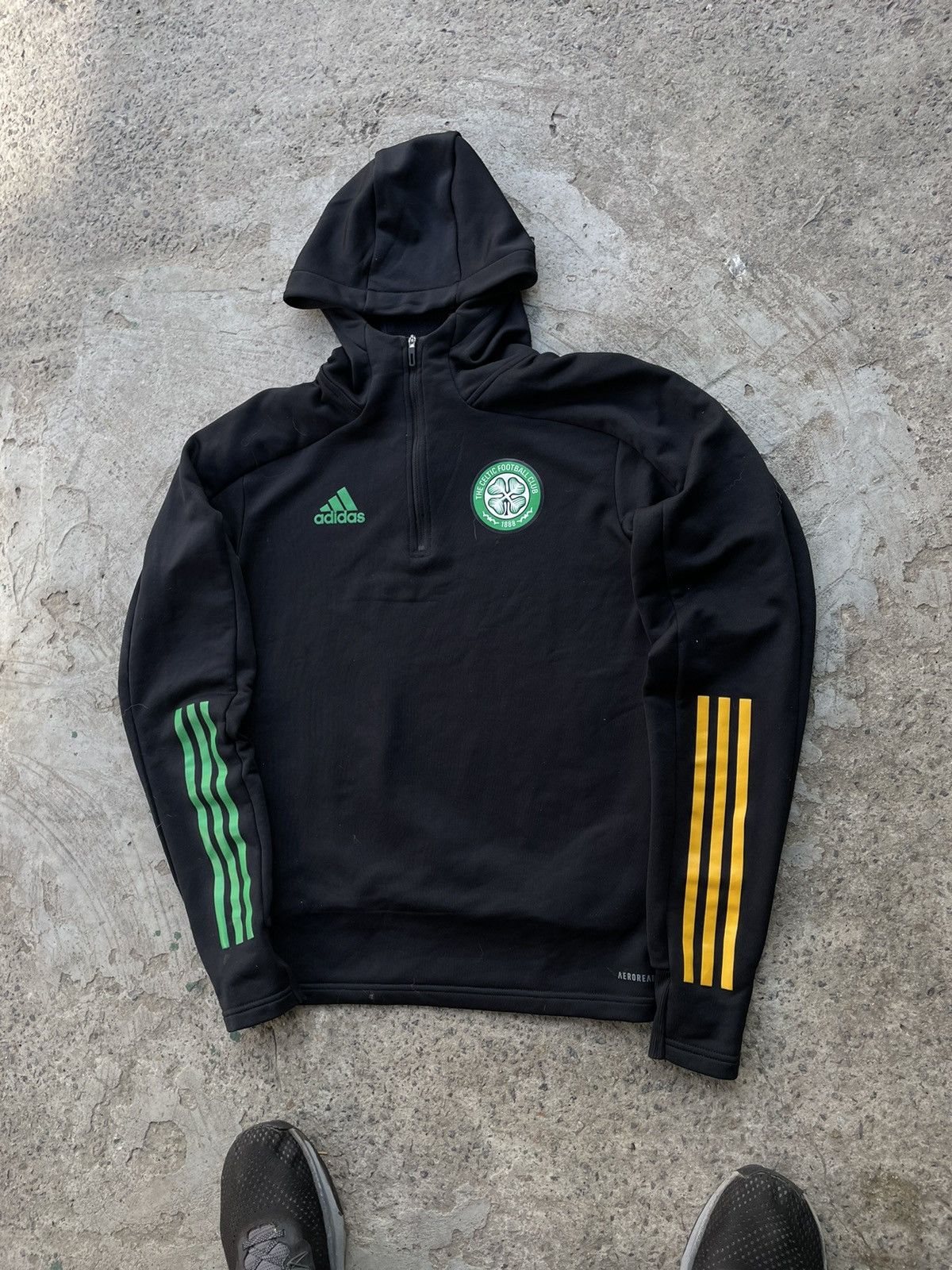 Vintage Celtic Football Adidas Soccer Hoodie Jersey Blokecore Y2K ⚽️ Size US S / EU 44-46 / 1 - 6 Thumbnail