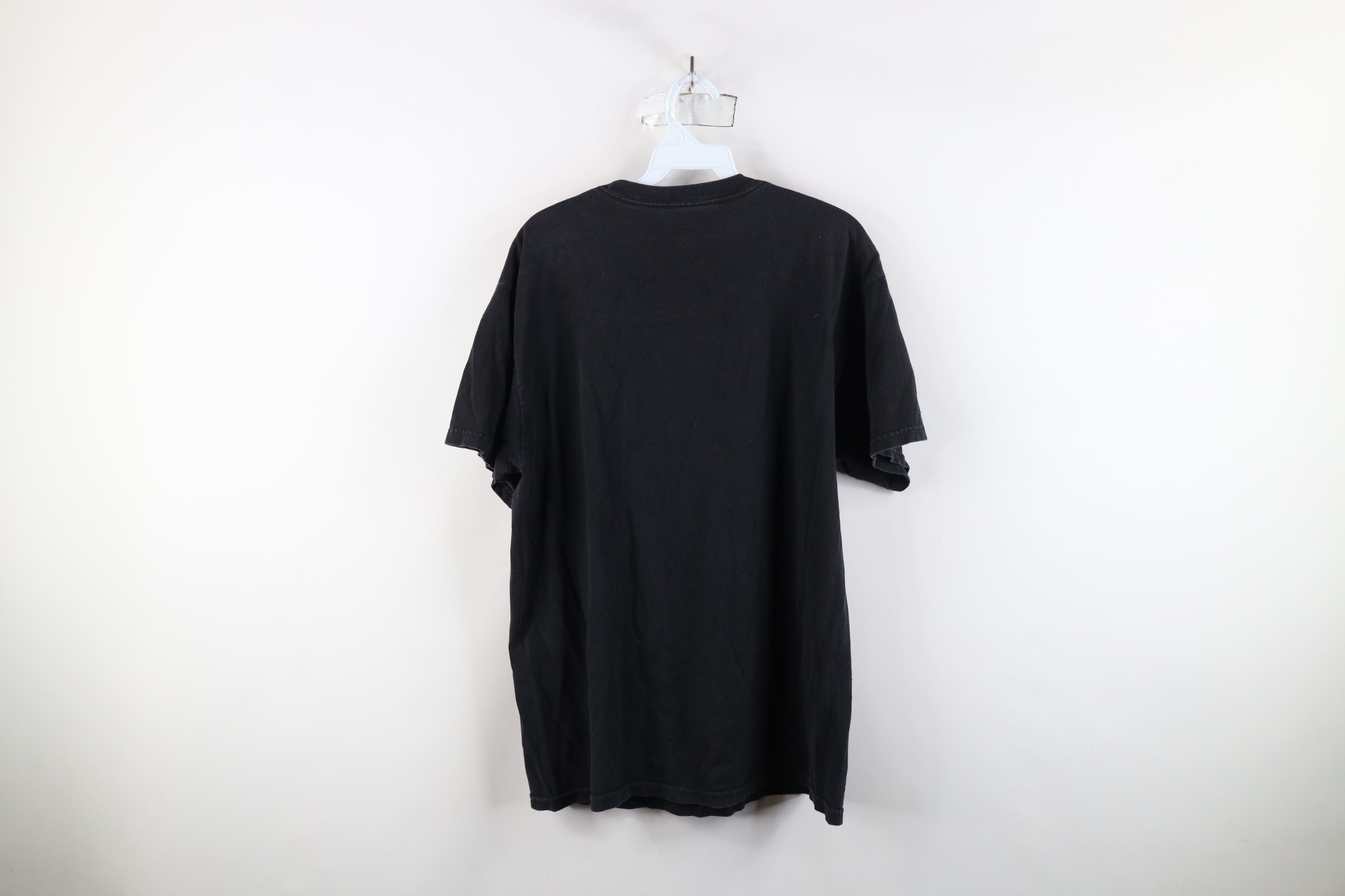 Etnies × Vintage Vintage Etnies Skateboarding Out Big Logo T-Shirt Black Size US L / EU 52-54 / 3 - 11 Thumbnail