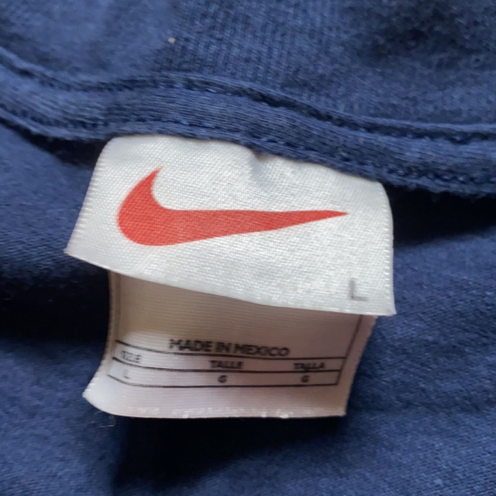 Nike 90s Nike Center Swoosh Short Sleeve Size US L / EU 52-54 / 3 - 3 Thumbnail