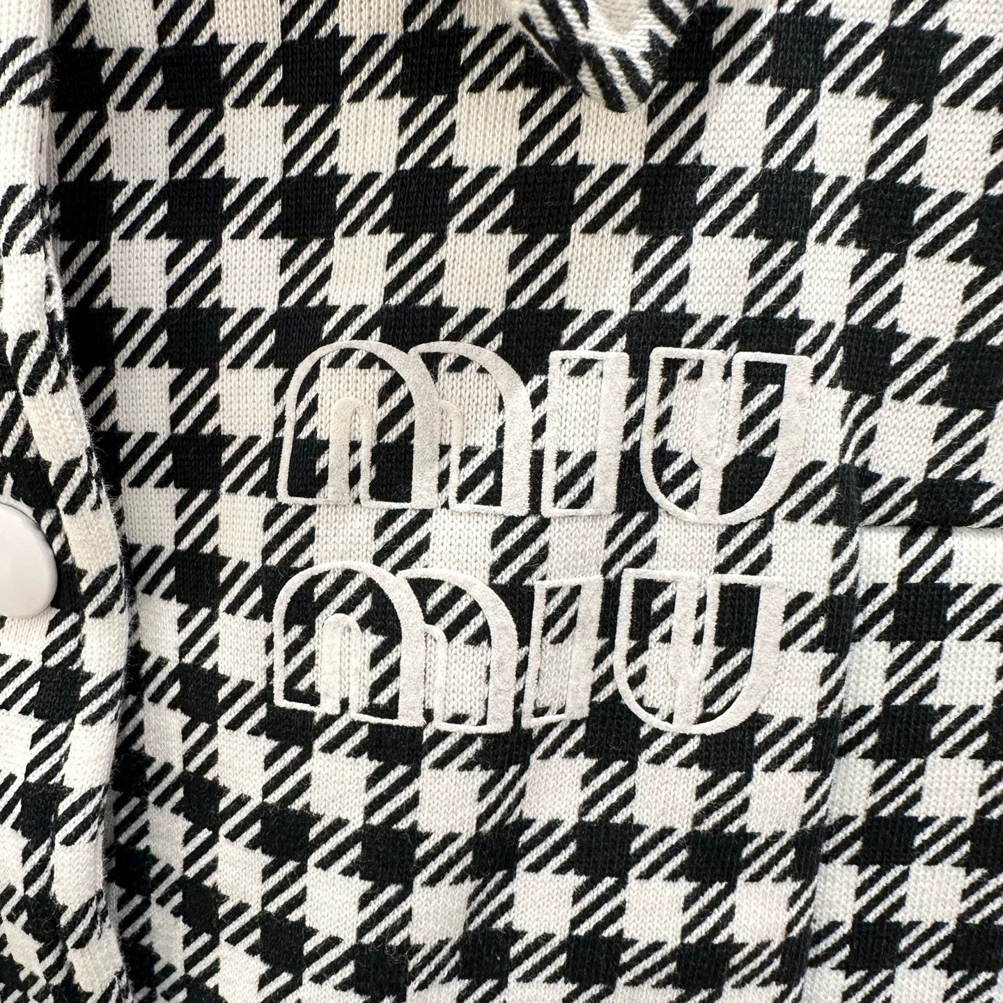Miu Miu MIU MIU Check Logo Button-Front Collared Cotton Jacket S Size S / US 4 / IT 40 - 6 Thumbnail