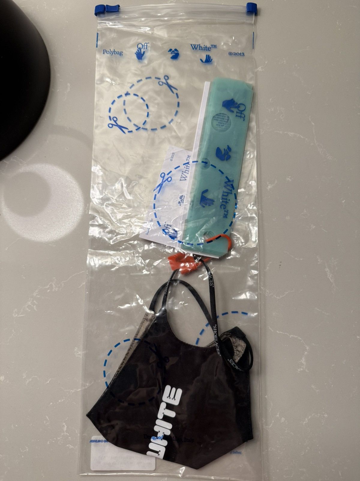 Off-White Off White Face Mask, face covering NEW! Genuine! S/M, Unisex Size ONE SIZE - 3 Thumbnail