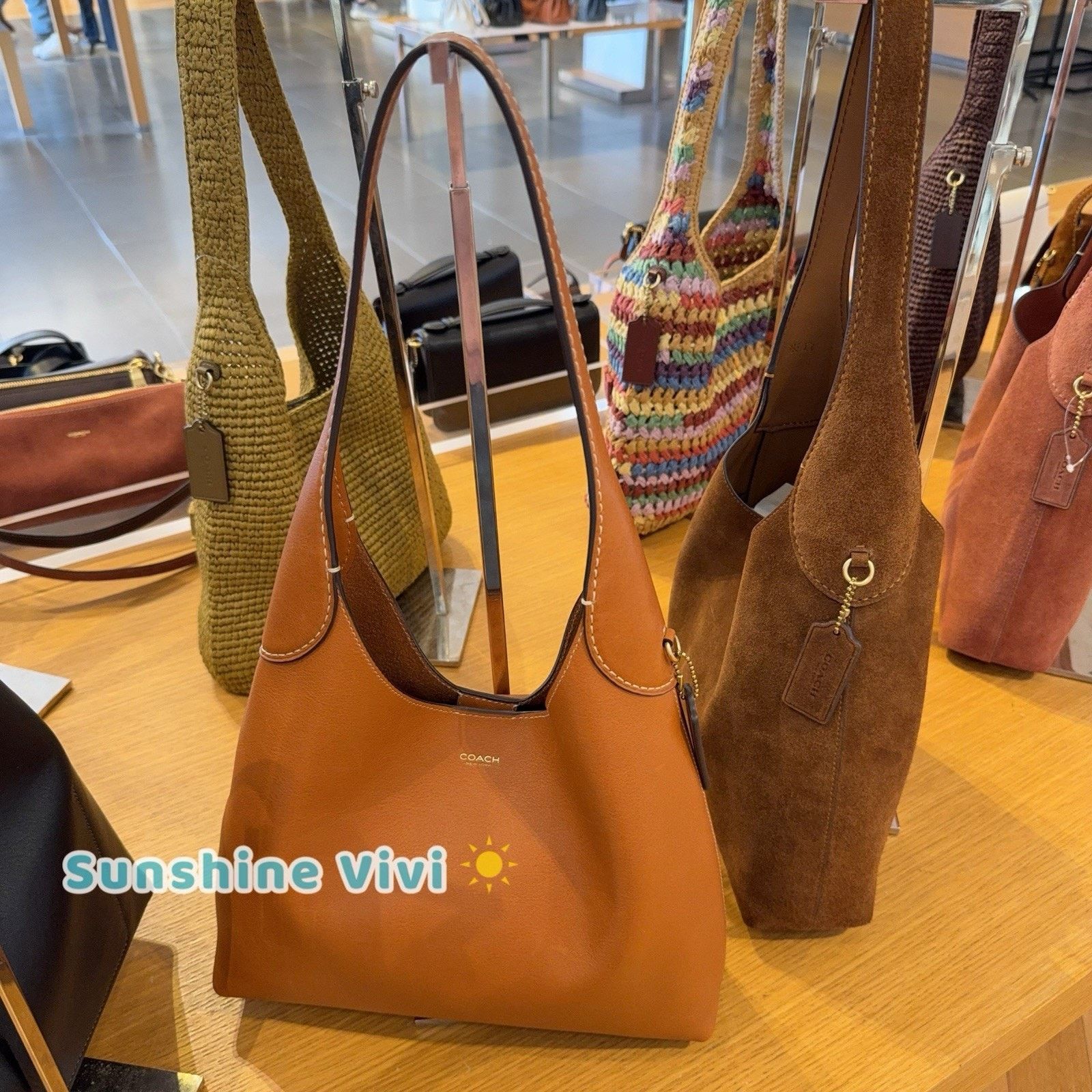 Coach NWT COACH Brooklyn Shoulder Bag 28 LEATHER CU068 Toffee Size ONE SIZE - 4 Thumbnail