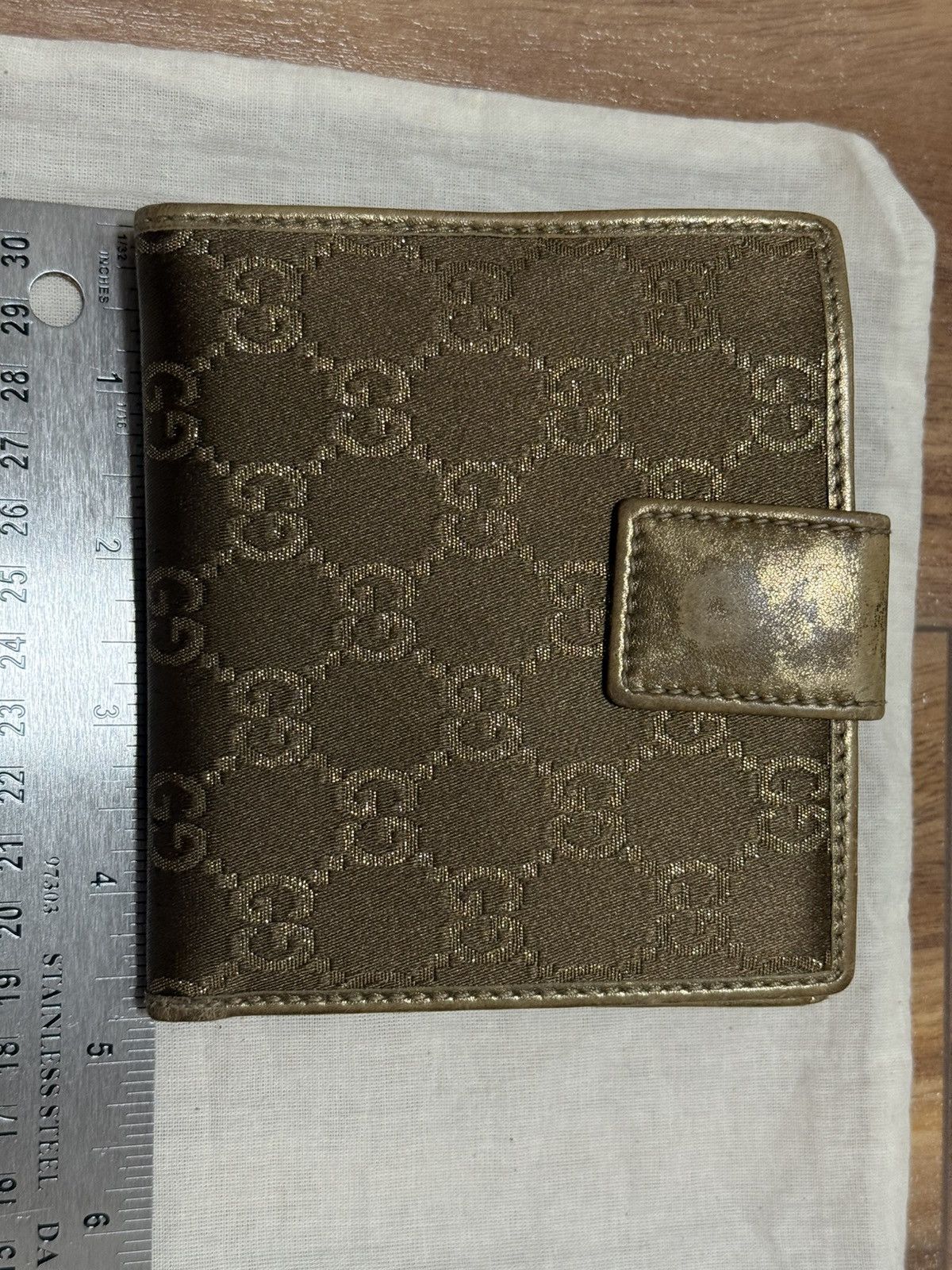 Gucci Gucci Bow Compact Wallet – GG Canvas / Gold Leather Size ONE SIZE - 2 Thumbnail