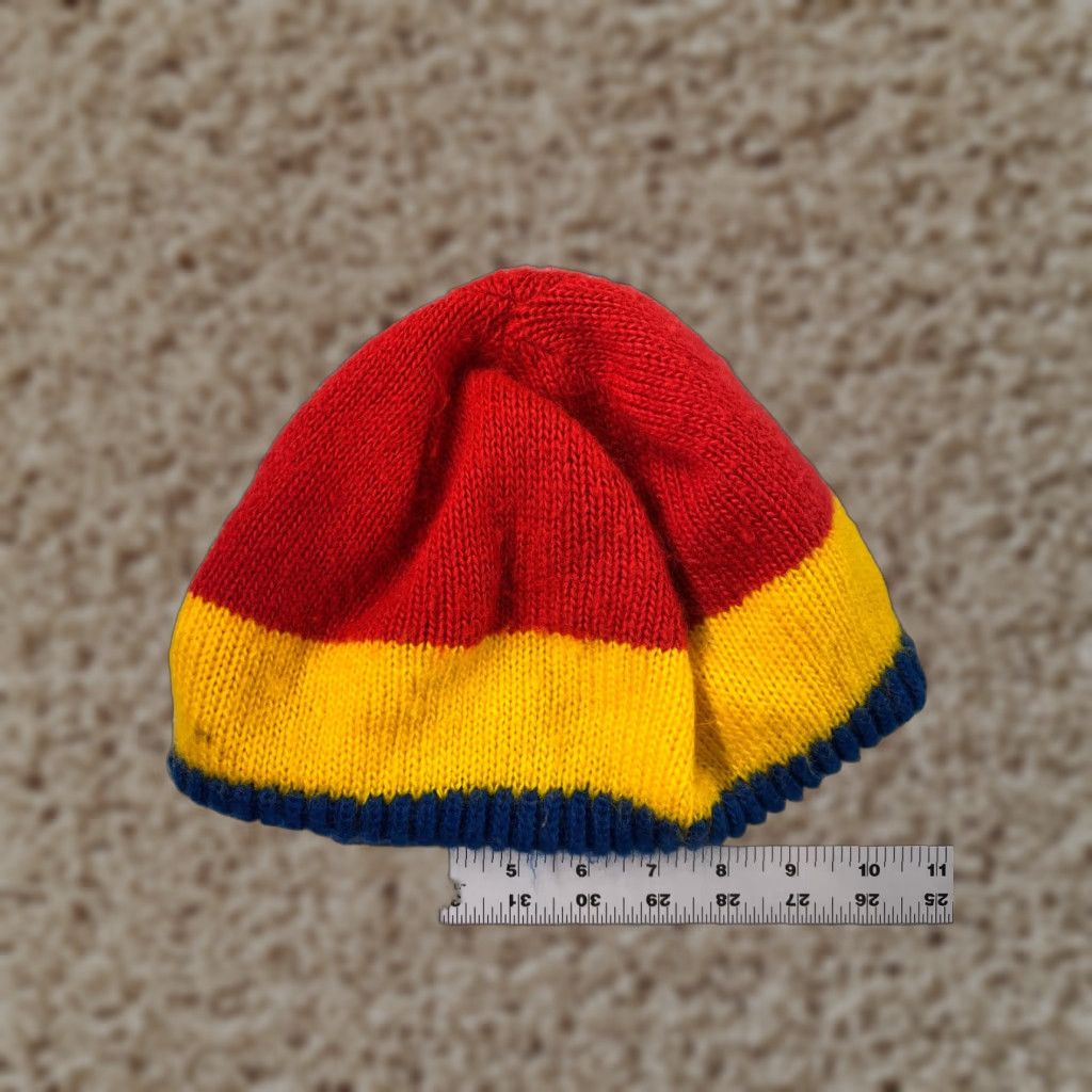 Vintage Beanie Hat Adult One Size Red Knit Acrylic Camp Trail Winter Ski - Unbranded Mens Beanie Size ONE SIZE - 1 Thumbnail