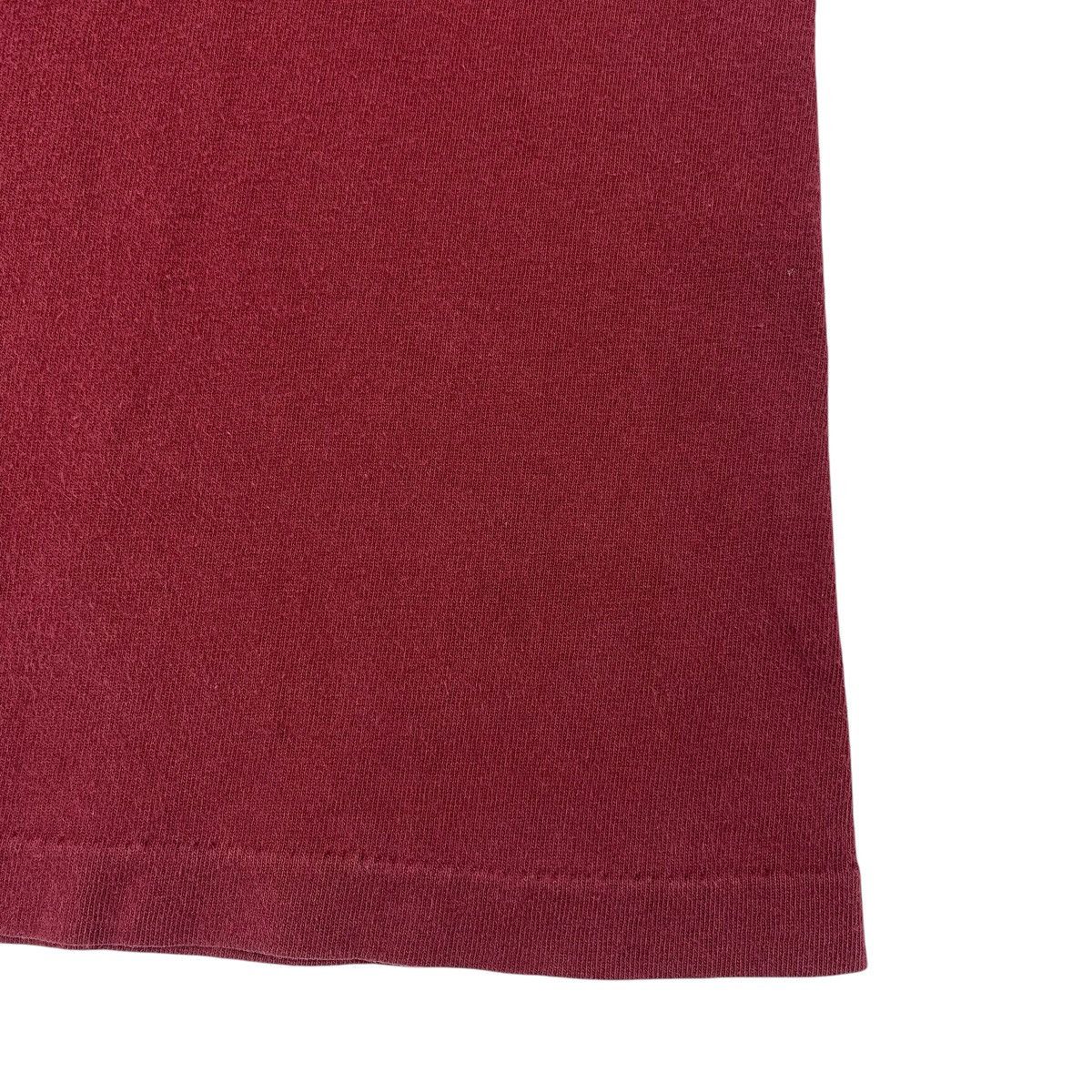 Vintage Vintage 90s YALE University Big spellout maroon colour tee Size US S / EU 44-46 / 1 - 8 Thumbnail