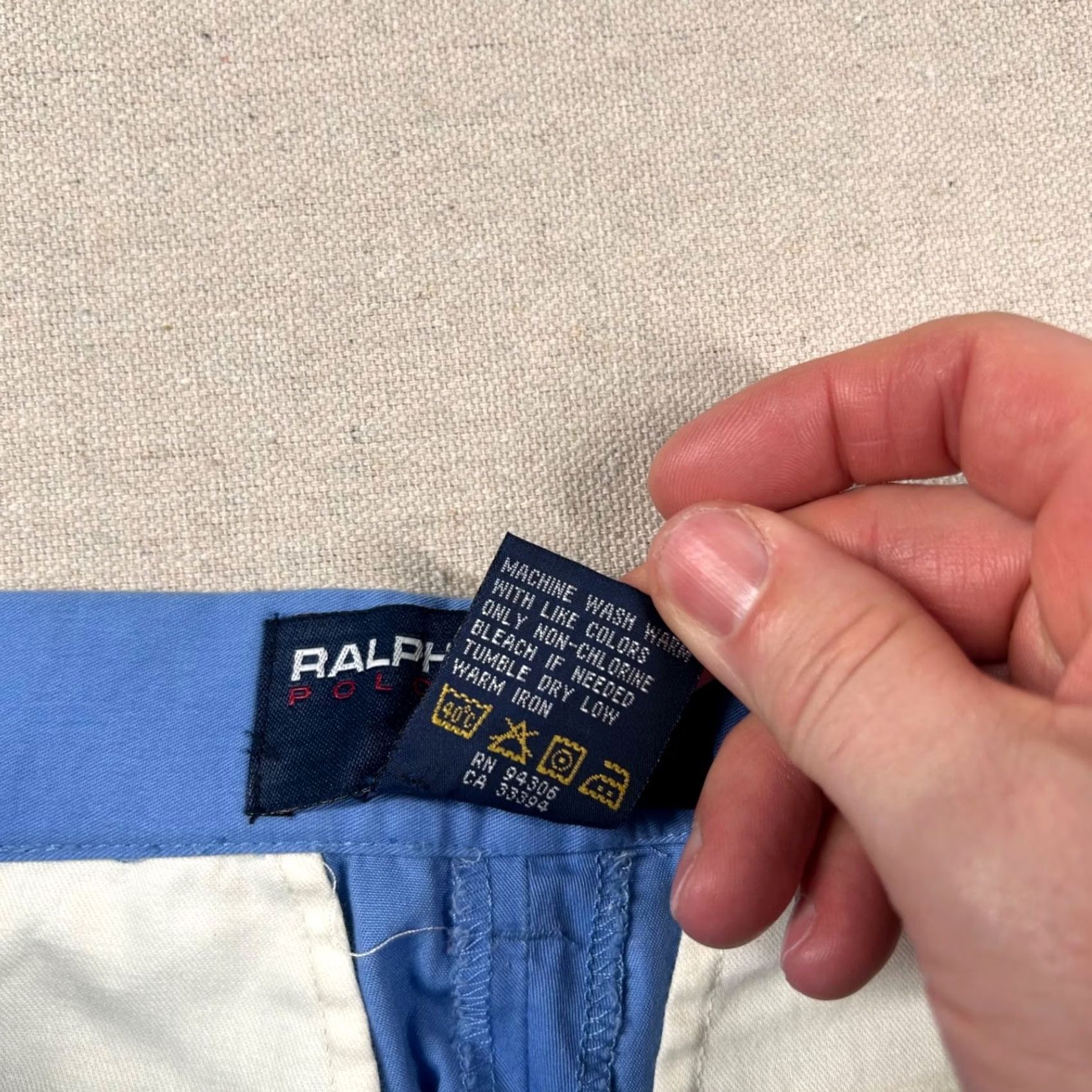Polo Ralph Lauren VINTAGE Polo Sport Shorts Womens 8 Ralph Lauren Pleated High Rise Golf Cuffed Polo Sport Shorts Womens 8 Blue 100% Cotton Twill Chino 90s Womens Size 30" / US 8 / IT 44 - 5 Thumbnail