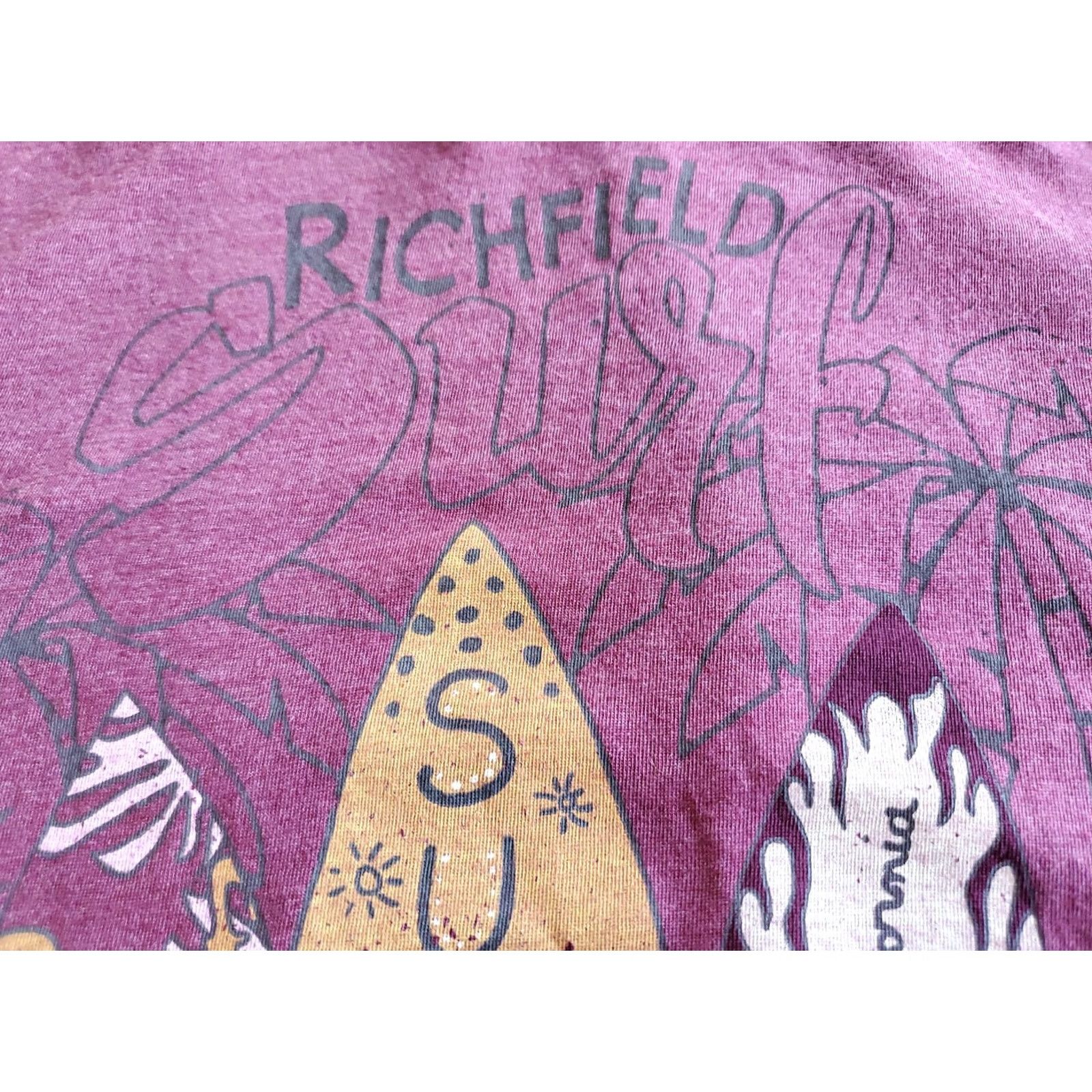 Paradise Richfield Surf T-Shirt Unisex Adults Slim L Wine Short Sleeve Cotton Blend Riding The WAVES Surfing Paradise SZ L Size US L / EU 52-54 / 3 - 7 Thumbnail