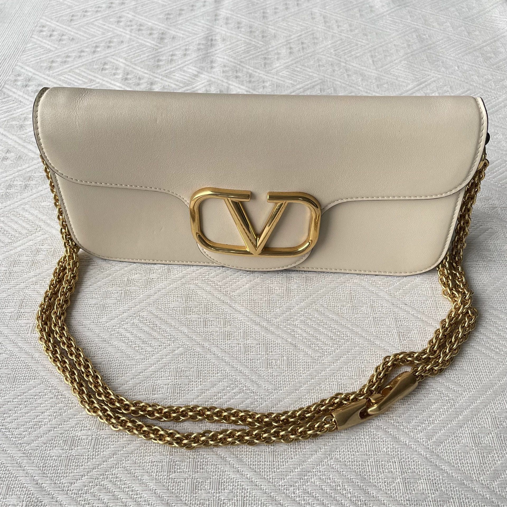 Valentino Valentino Locò Ivory Leather 98 New No Strap Size ONE SIZE - 1 Thumbnail