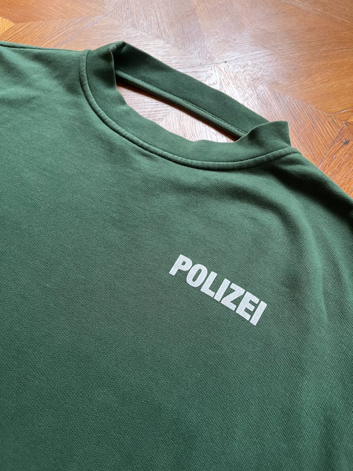 Vetements SS16 Reversible Polizei Parody Sweater Size US XS / EU 42 / 0 - 1 Thumbnail