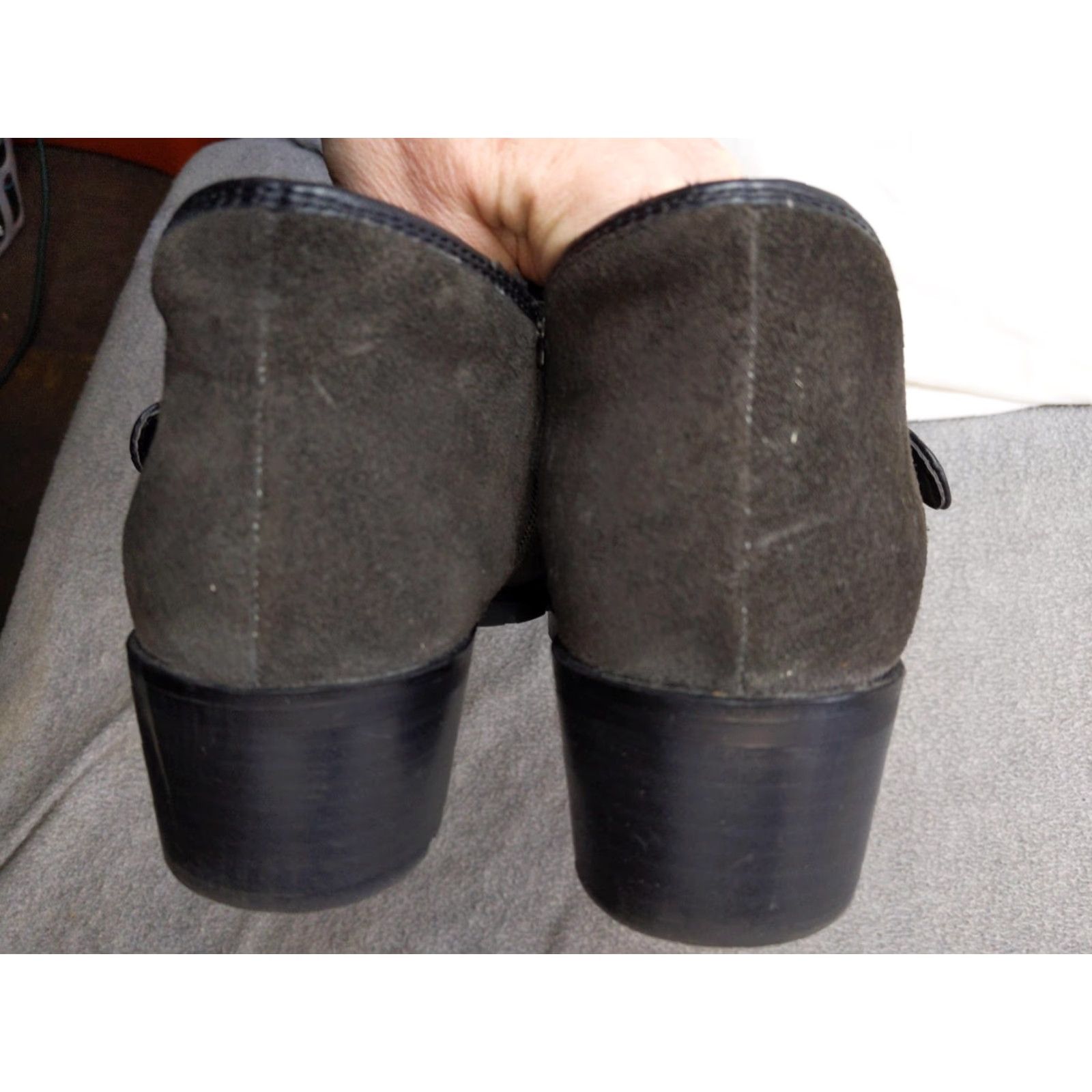 Vintage VINTAGE? No. Sporto Boots Women 9 Black Suede Ankle Booties Faux Fur Lined Zip Buckle Boot Size US 9 / IT 39 - 3 Thumbnail