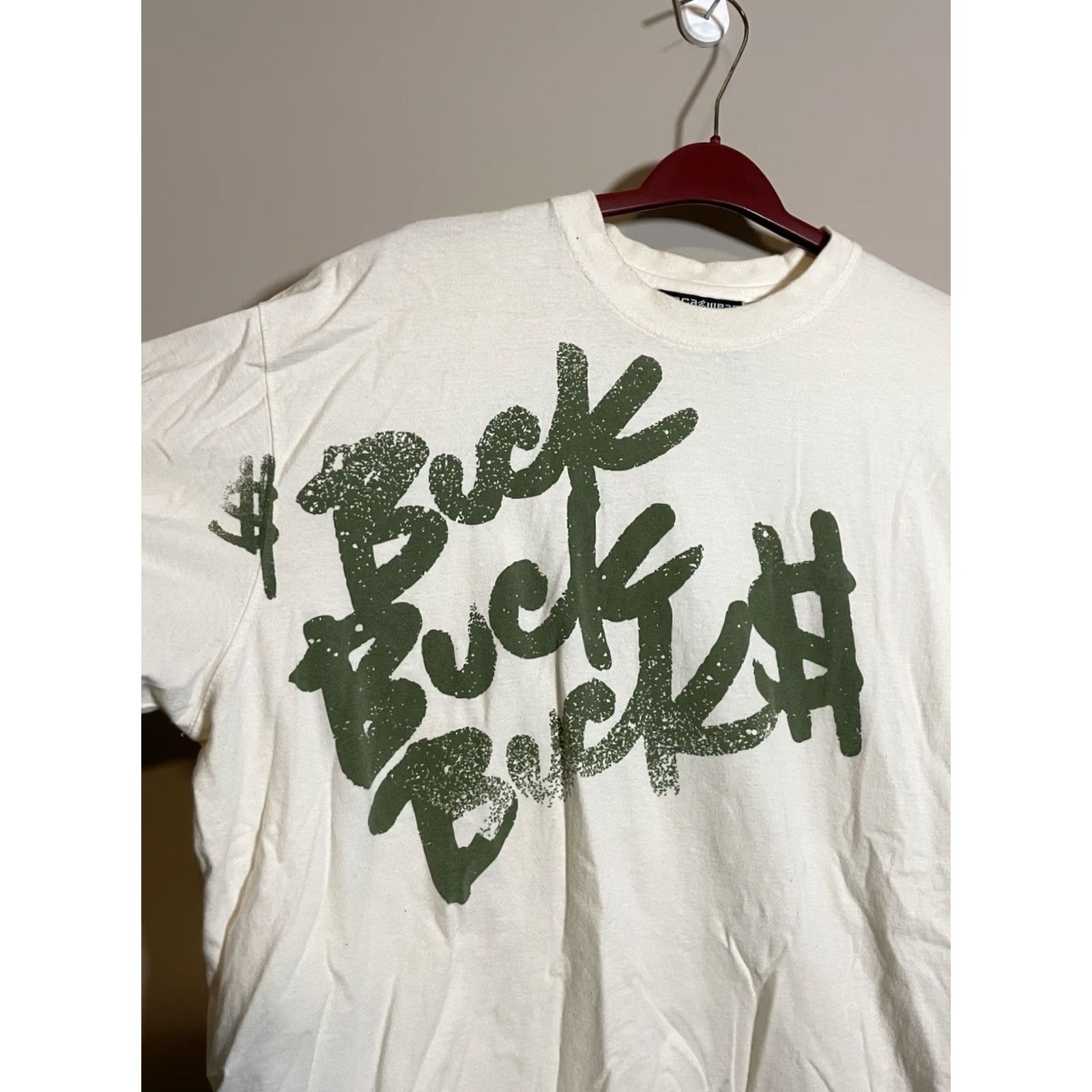 Rocawear VINTAGE Rocawear Buck Buck Bucks T Shirt 2XL Men's White Crew Neck Short Sleeve Logo 90s Hip Hop 2000-2009 Size US XXL / EU 58 / 5 - 2 Thumbnail