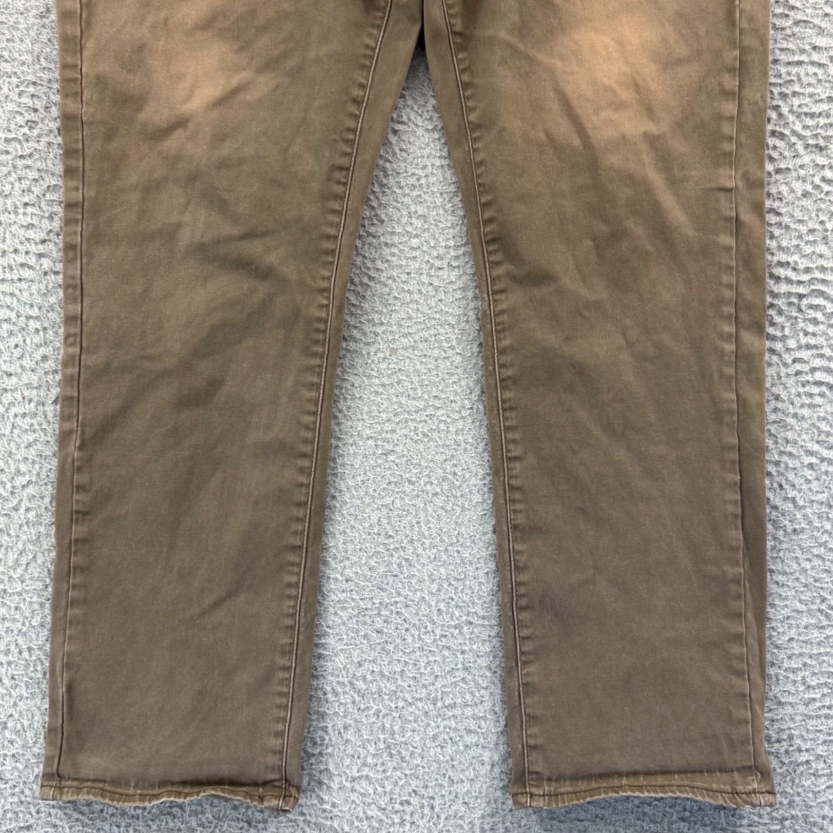 Lucky Brand Lucky Brand Pants Mens 34x30 Athletic Straight Khaki Chino 410 Preppy Zip Pocket 5 Size US 34 / EU 50 - 2 Thumbnail