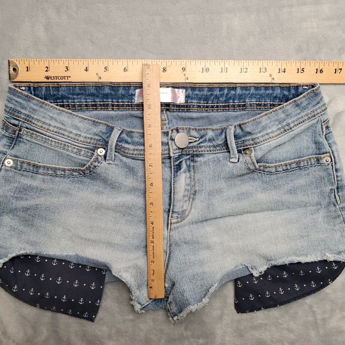 Vintage No Boundaries Denim Shorts Womens 15 NOBO Cutoff Micro Mini Shortie 90s Stretch Blue Jeans Pocket Zipper Belt Loops Front Flat 5-Pocket Womens Size 36" / US 14 / IT 50 - 4 Thumbnail