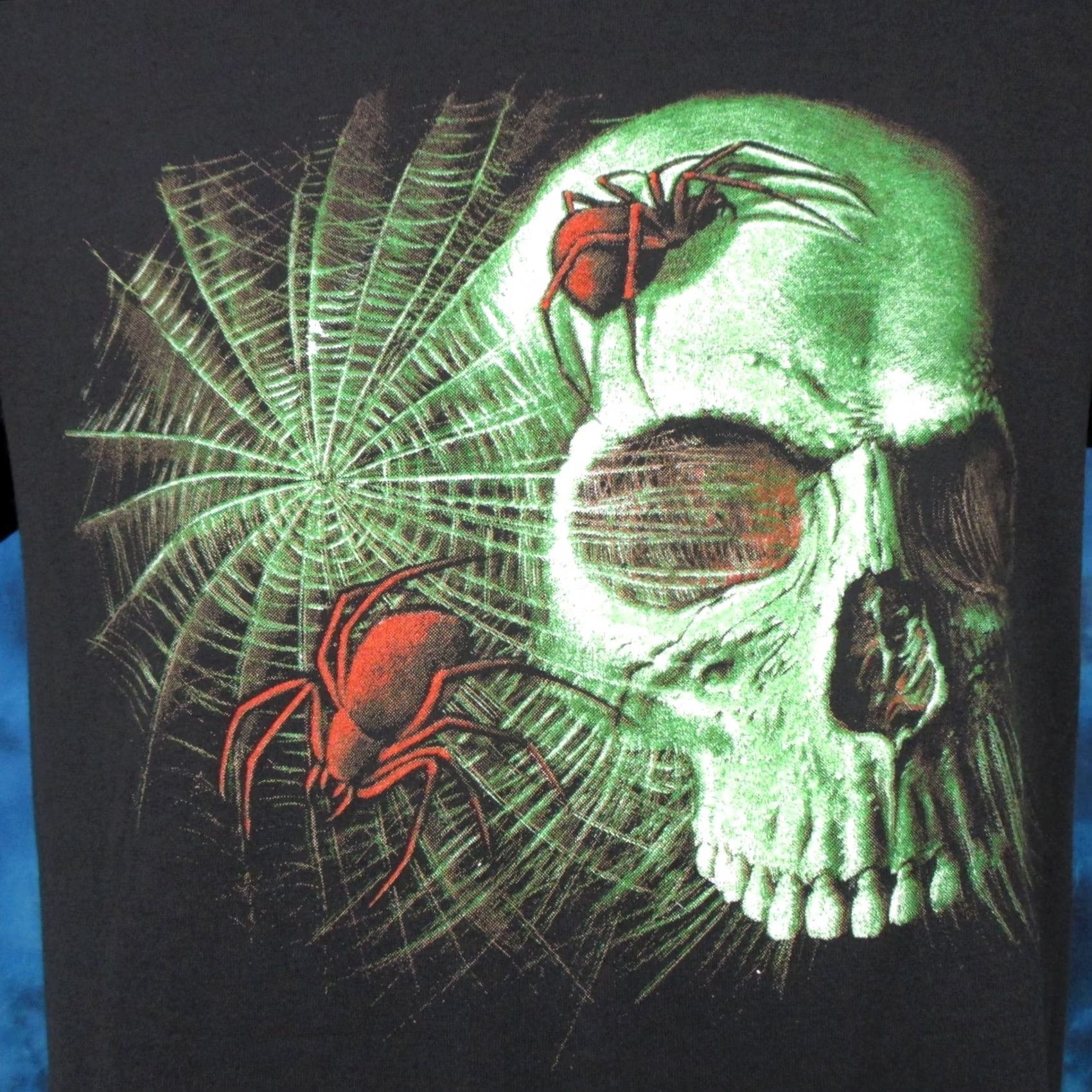 Vintage VINTAGE Spider Web Skull Paper Thin T-Shirt Black Medium Mens 80s 90s Skeleton Halloween White House NOS Size US M / EU 48-50 / 2 - 2 Thumbnail