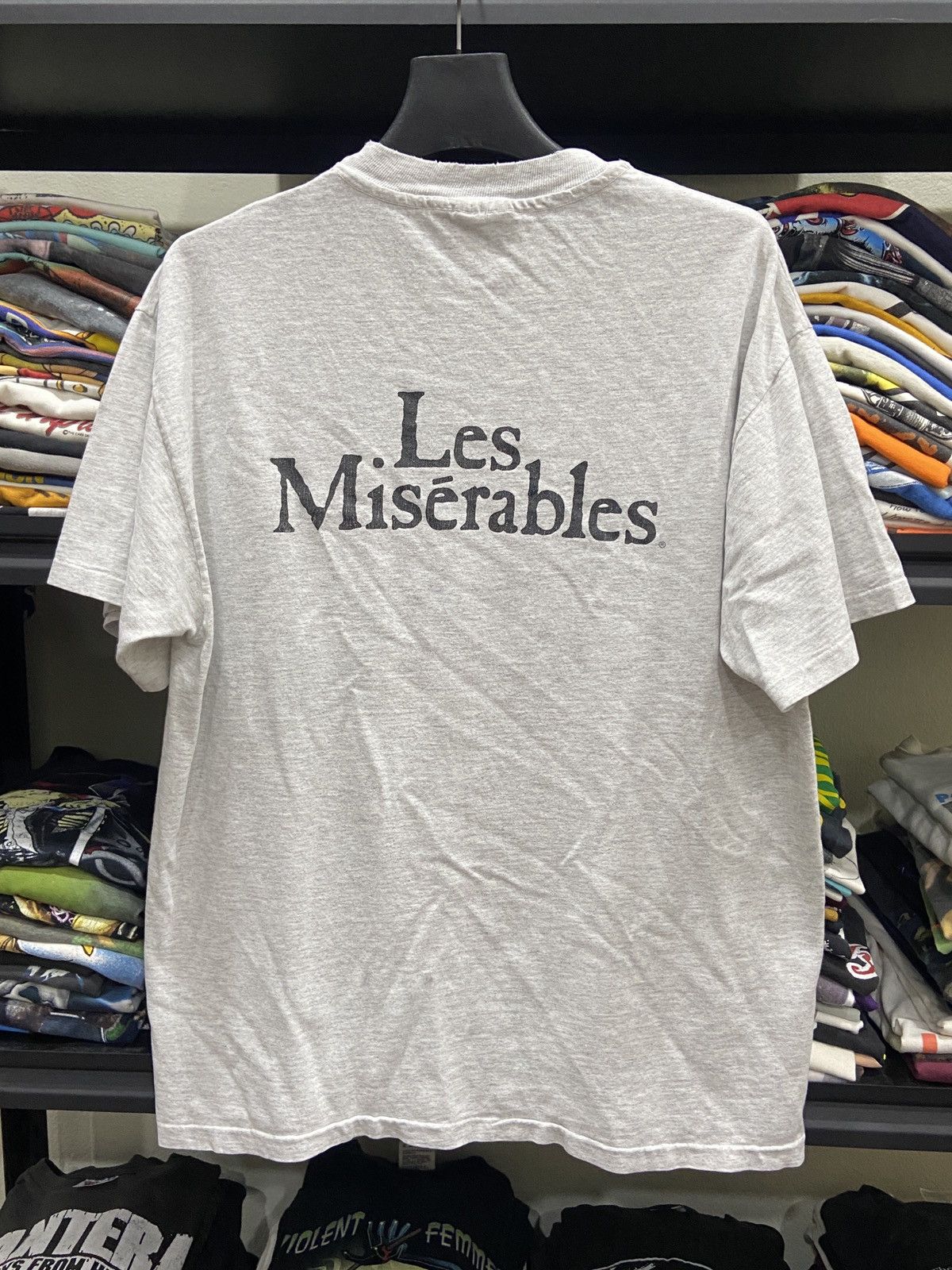 Vintage Vintage 1986s Les Miserables Movie art T-SHIRT Size US L / EU 52-54 / 3 - 8 Thumbnail