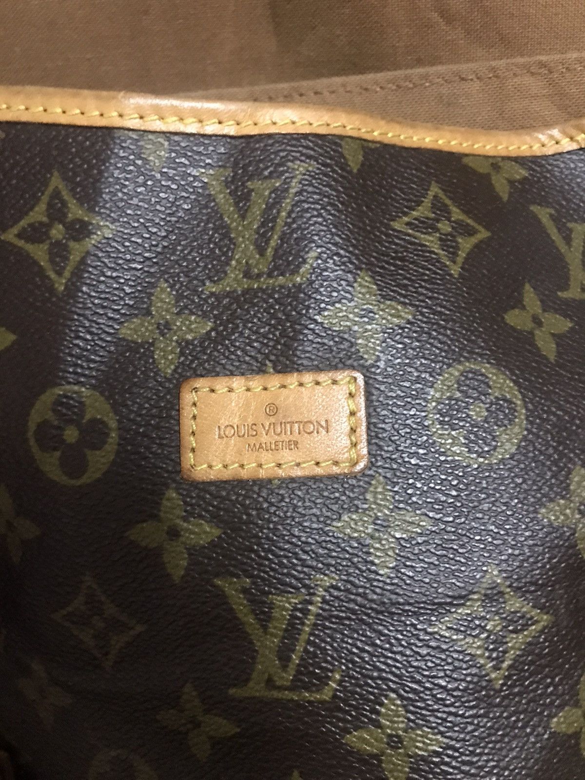 Louis Vuitton Authentic Louis Vuitton Monogram Saumur 43 Size ONE SIZE - 5 Thumbnail