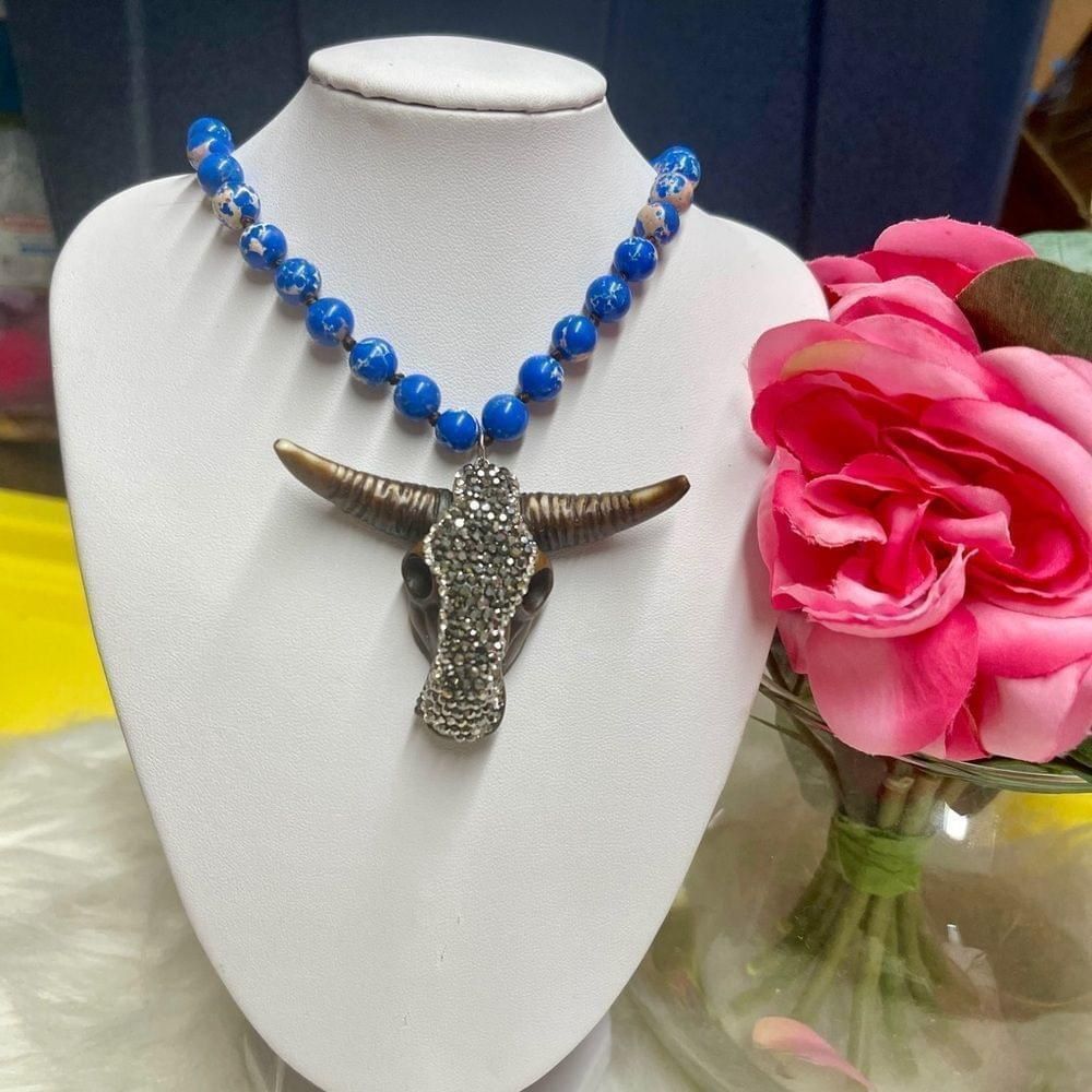 Other Boho Western Cow Skull Necklace Womens Knotted Blue Stone Size ONE SIZE - 2 Thumbnail