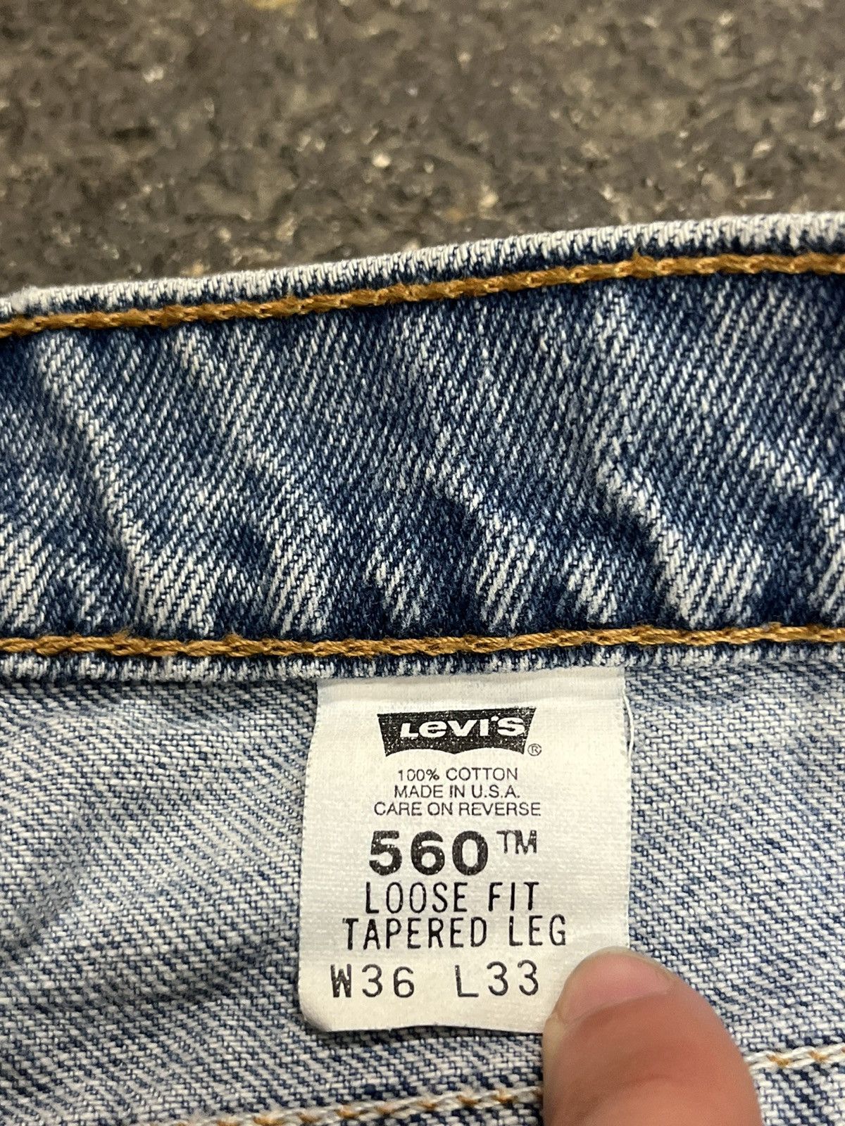 Levi's × Vintage Levi’s 560 baggy fit vintage denim skater hype 90s Size US 34 / EU 50 - 8 Thumbnail