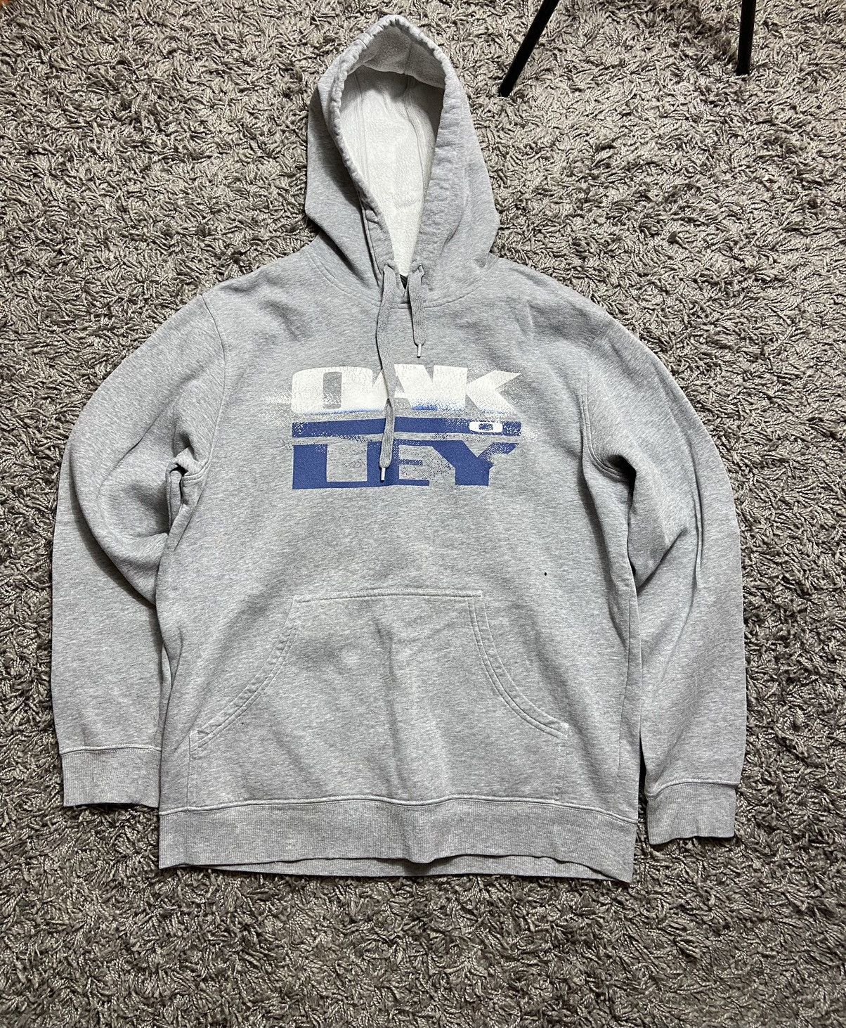 Oakley × Vintage OAKLEY VINTAGE 00s SKATEBOARD USA GREY COTTON HOODIE Size US L / EU 52-54 / 3 - 1 Thumbnail